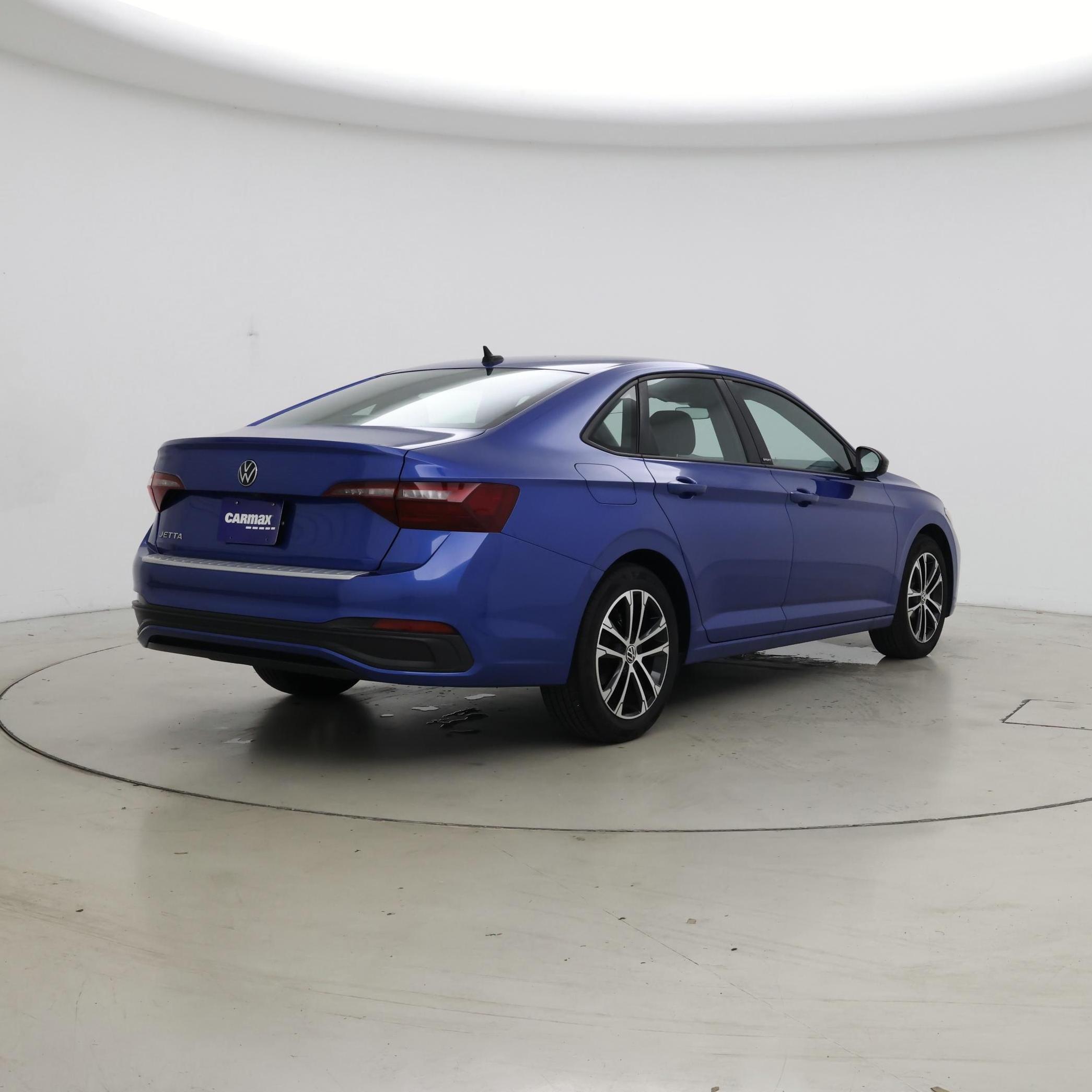 Thumbnail: 2024 Volkswagen Jetta - 8