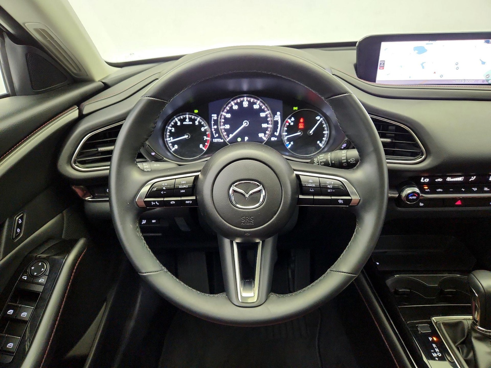 2025 Mazda CX-30 Carbon Edition - Photo 11