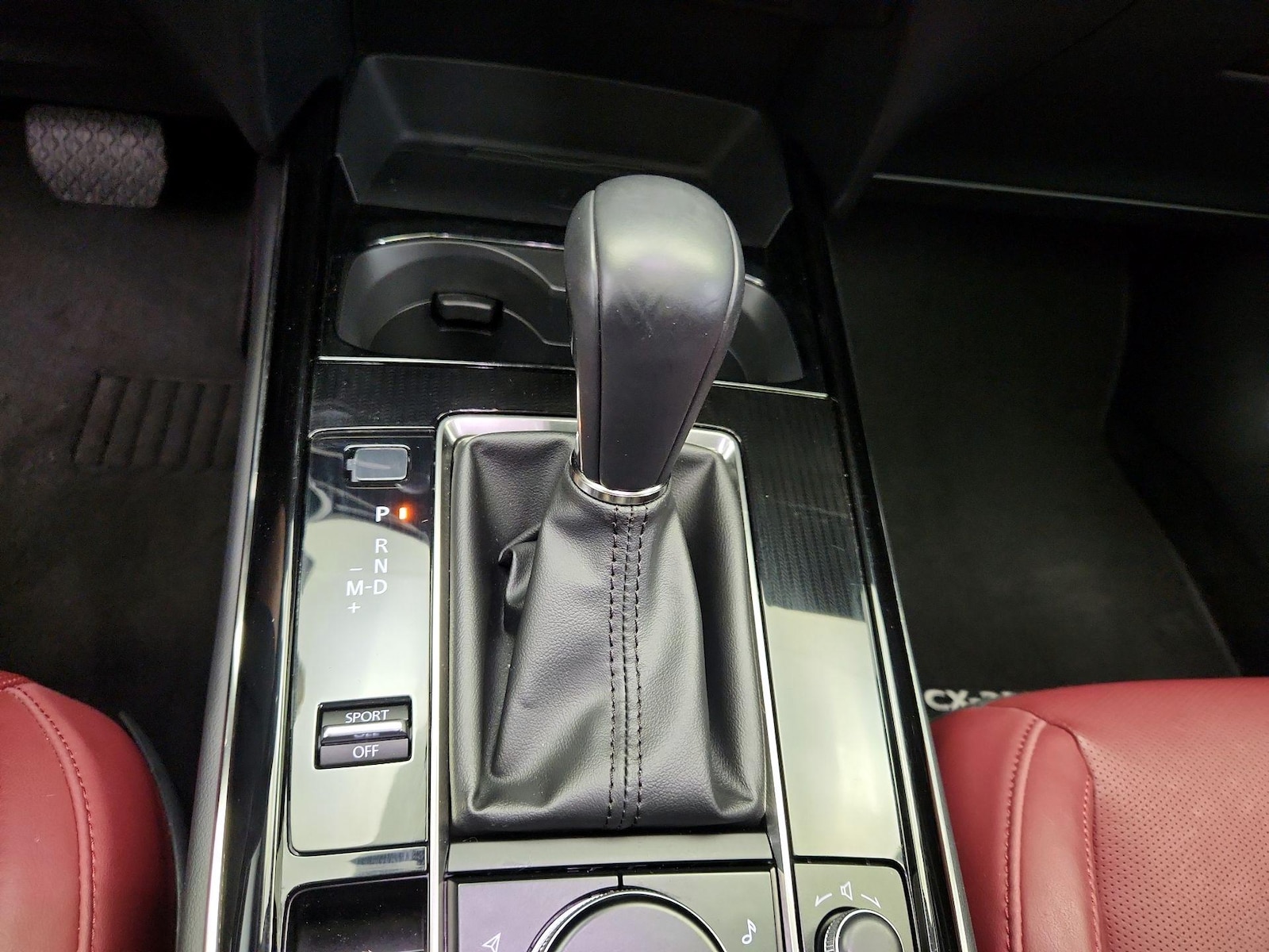 2025 Mazda CX-30 Carbon Edition - Photo 19