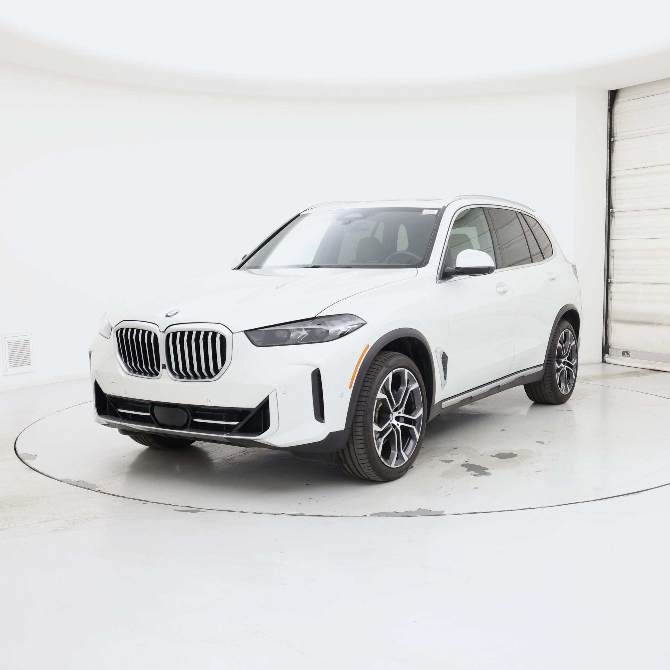Thumbnail: 2024 BMW X5 - 4