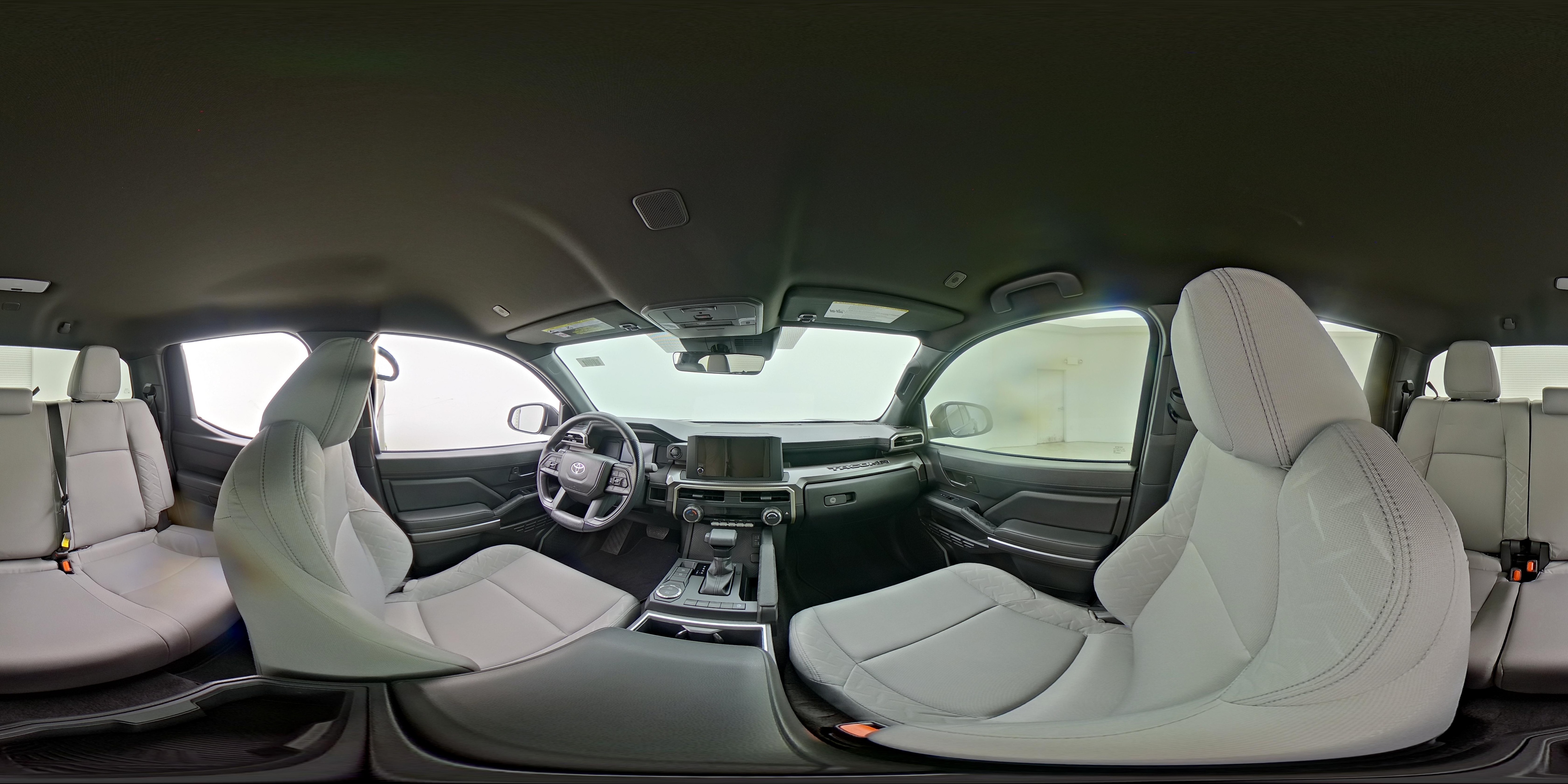 2025 Toyota Tacoma SR5 - Photo 24