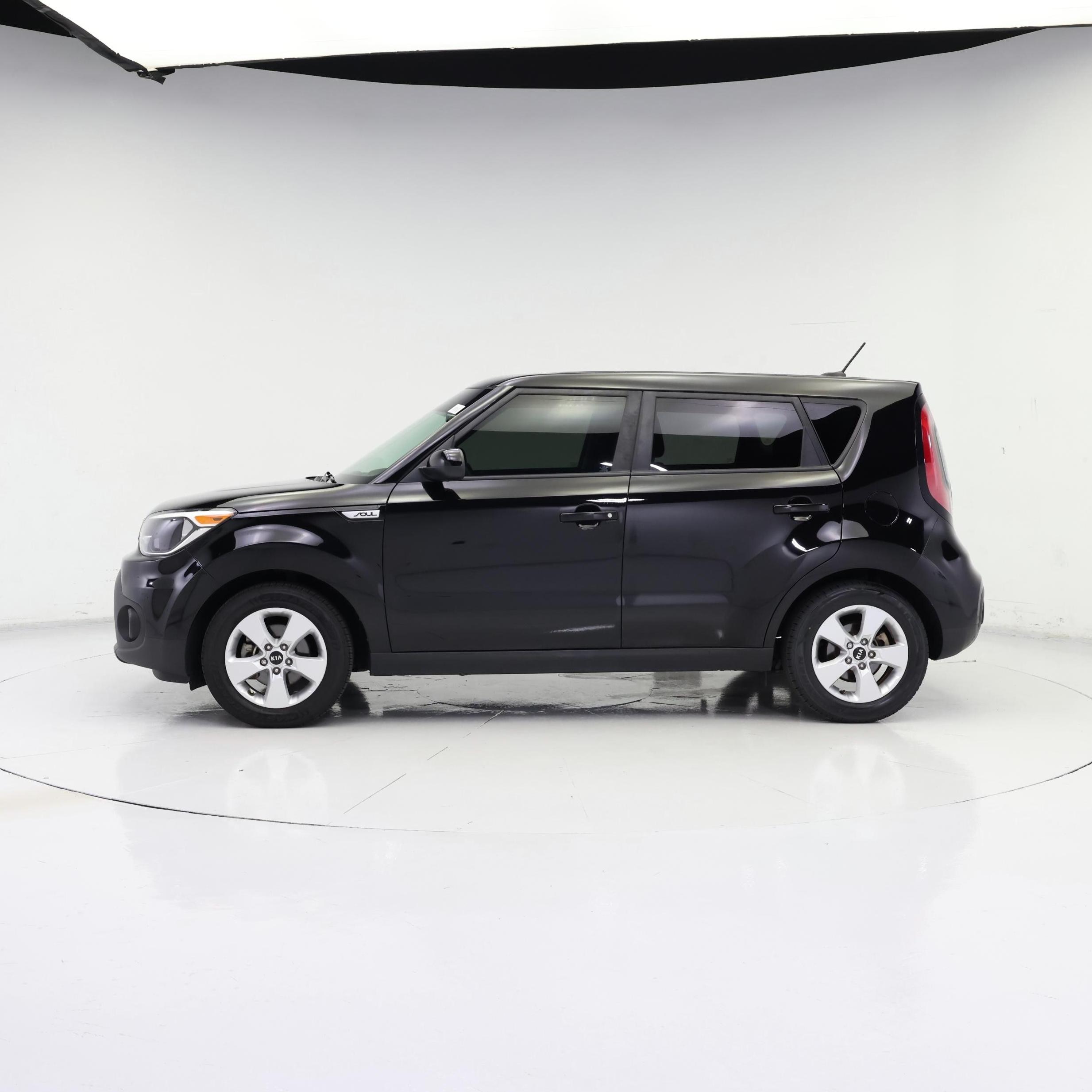 Thumbnail: 2018 Kia Soul - 3