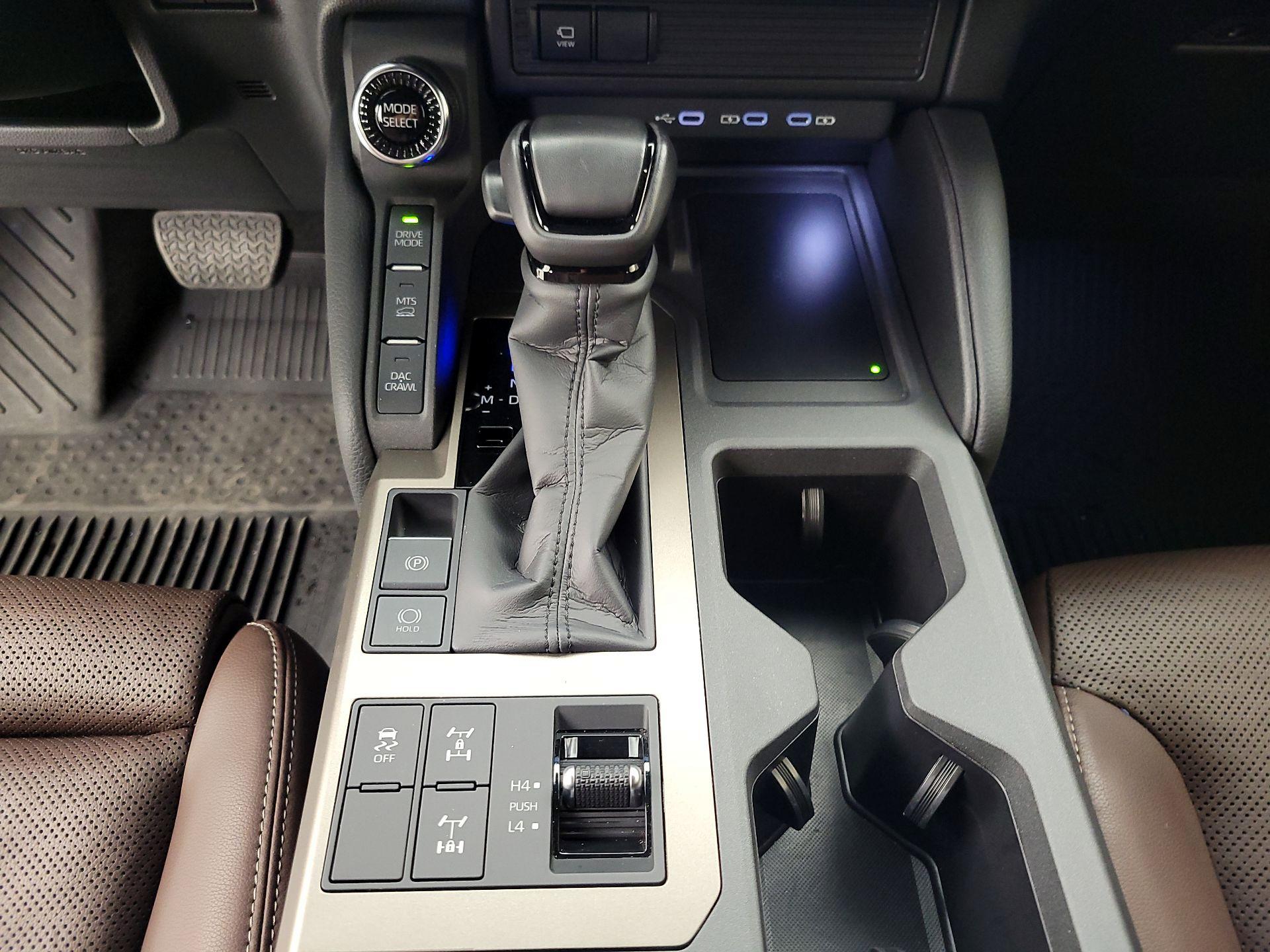 Thumbnail: 2025 Toyota Land Cruiser - 17
