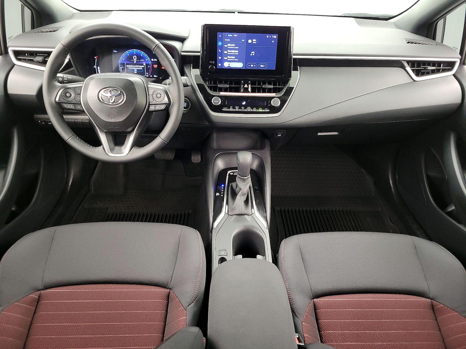 2026 Toyota Corolla SE - Photo 10