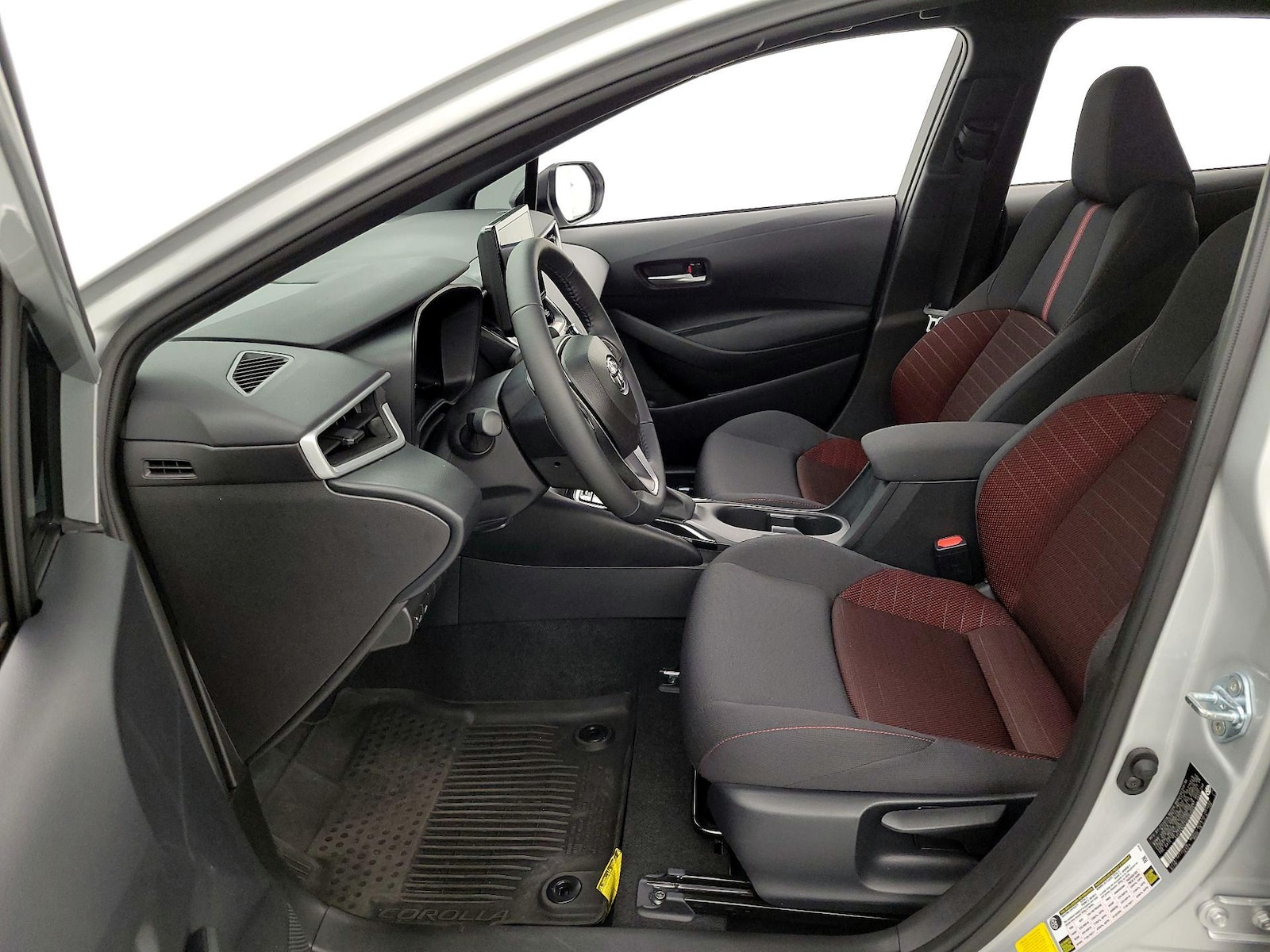 2026 Toyota Corolla SE - Photo 12