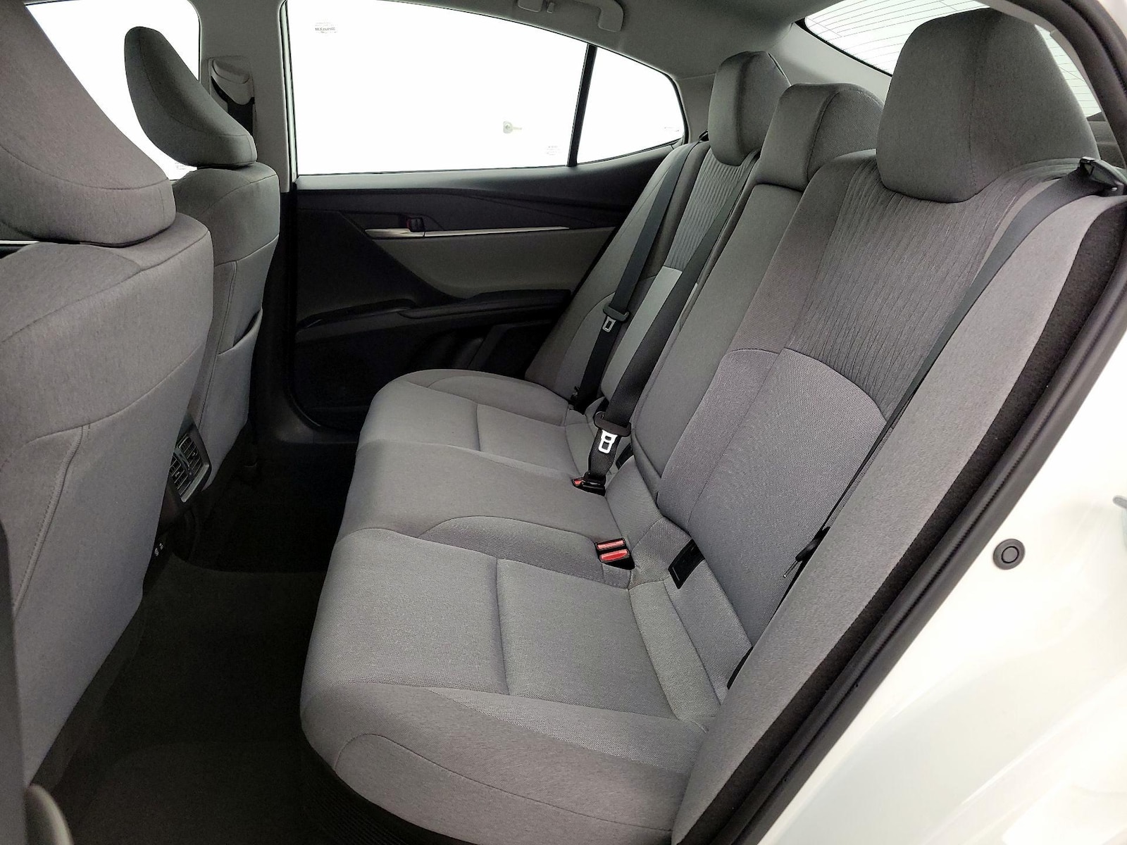 2025 Toyota Camry LE - Photo 20