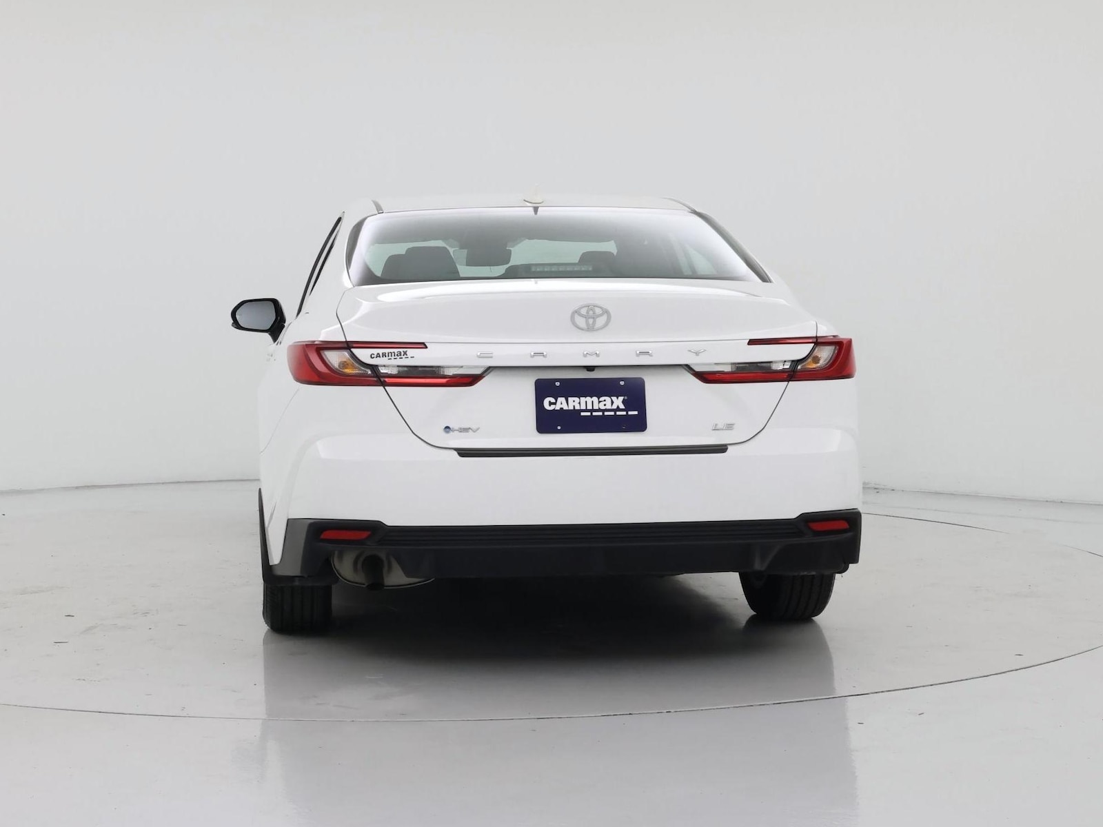 2025 Toyota Camry LE - Photo 7