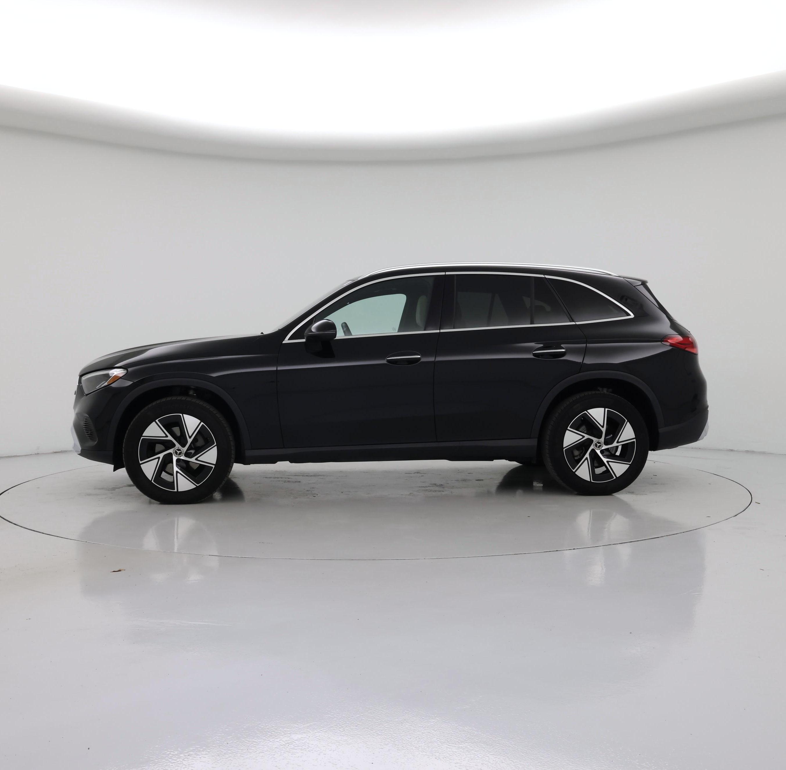 Thumbnail: 2024 Mercedes-Benz GLC - 3