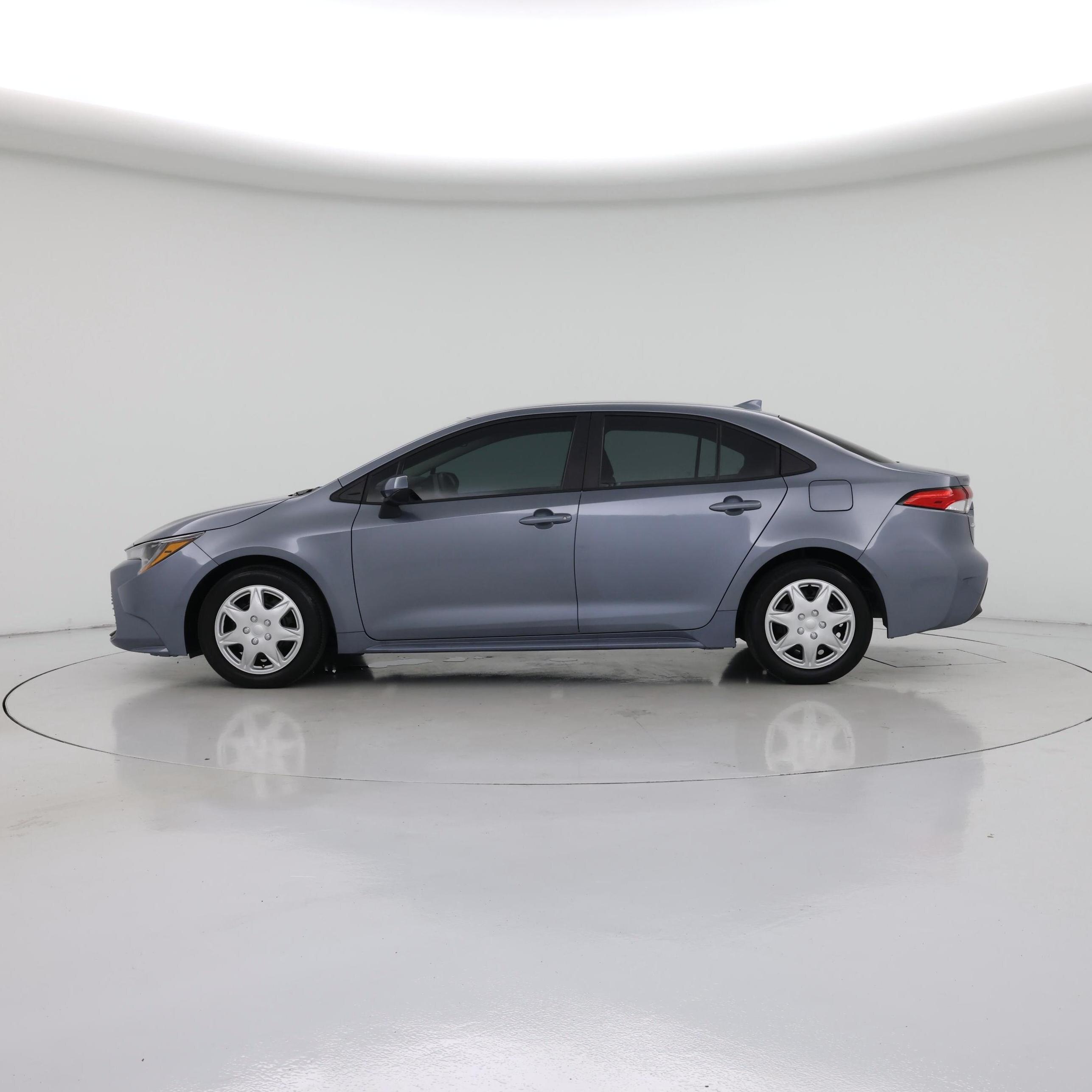 Thumbnail: 2025 Toyota Corolla - 3