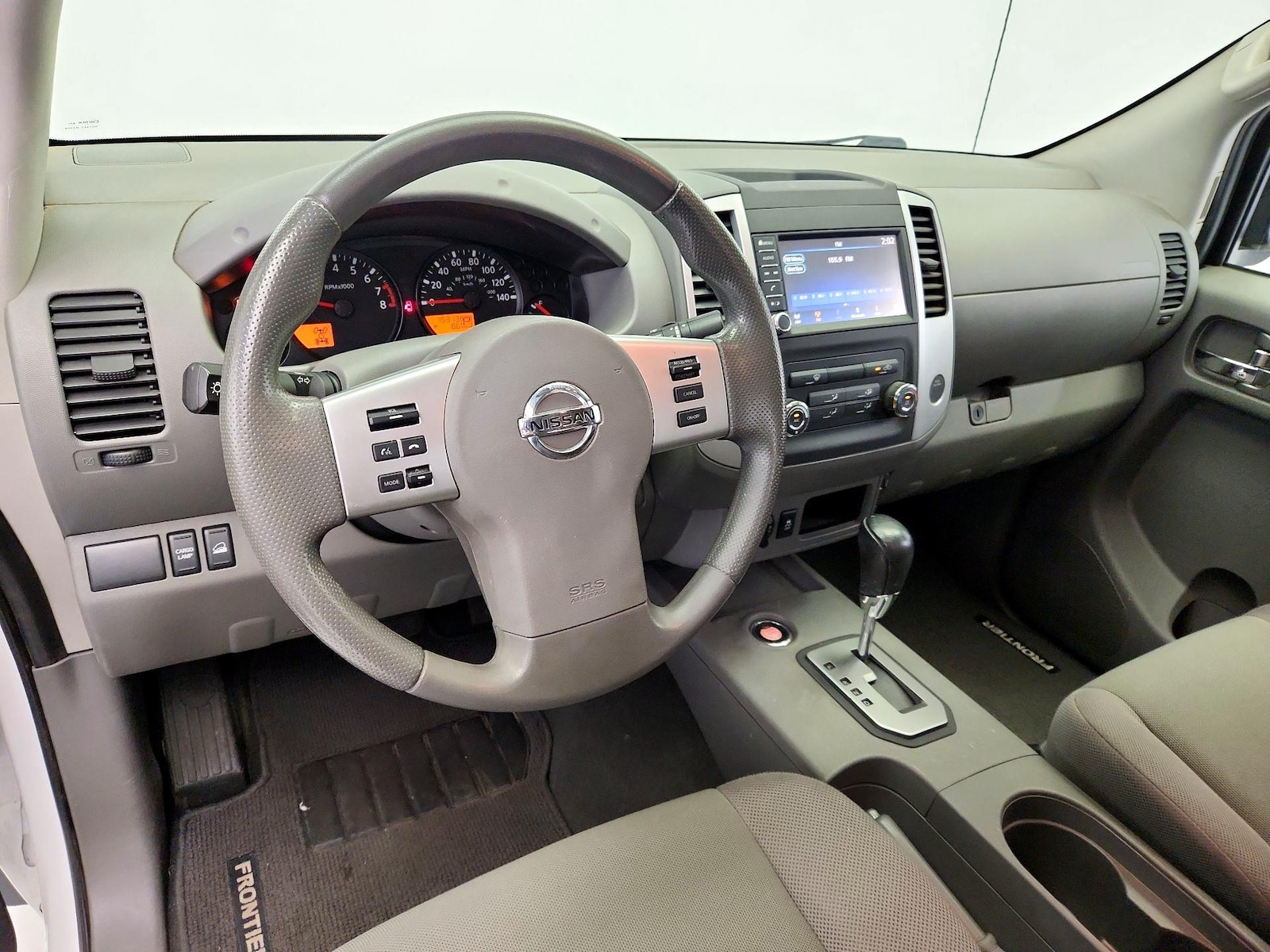 2021 Nissan Frontier S - Photo 10
