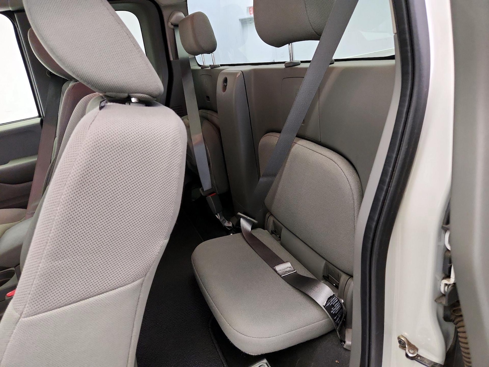2021 Nissan Frontier S - Photo 20