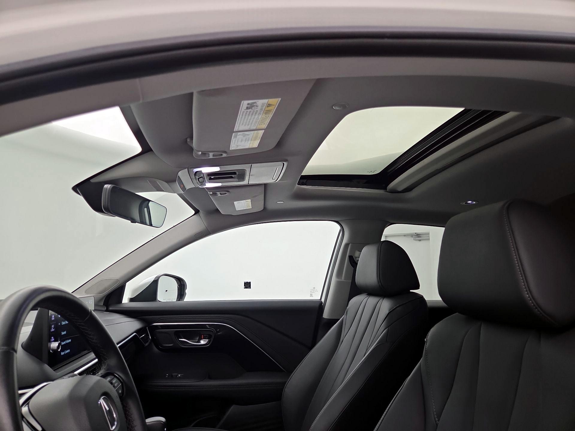 Thumbnail: 2025 Acura ADX - 19