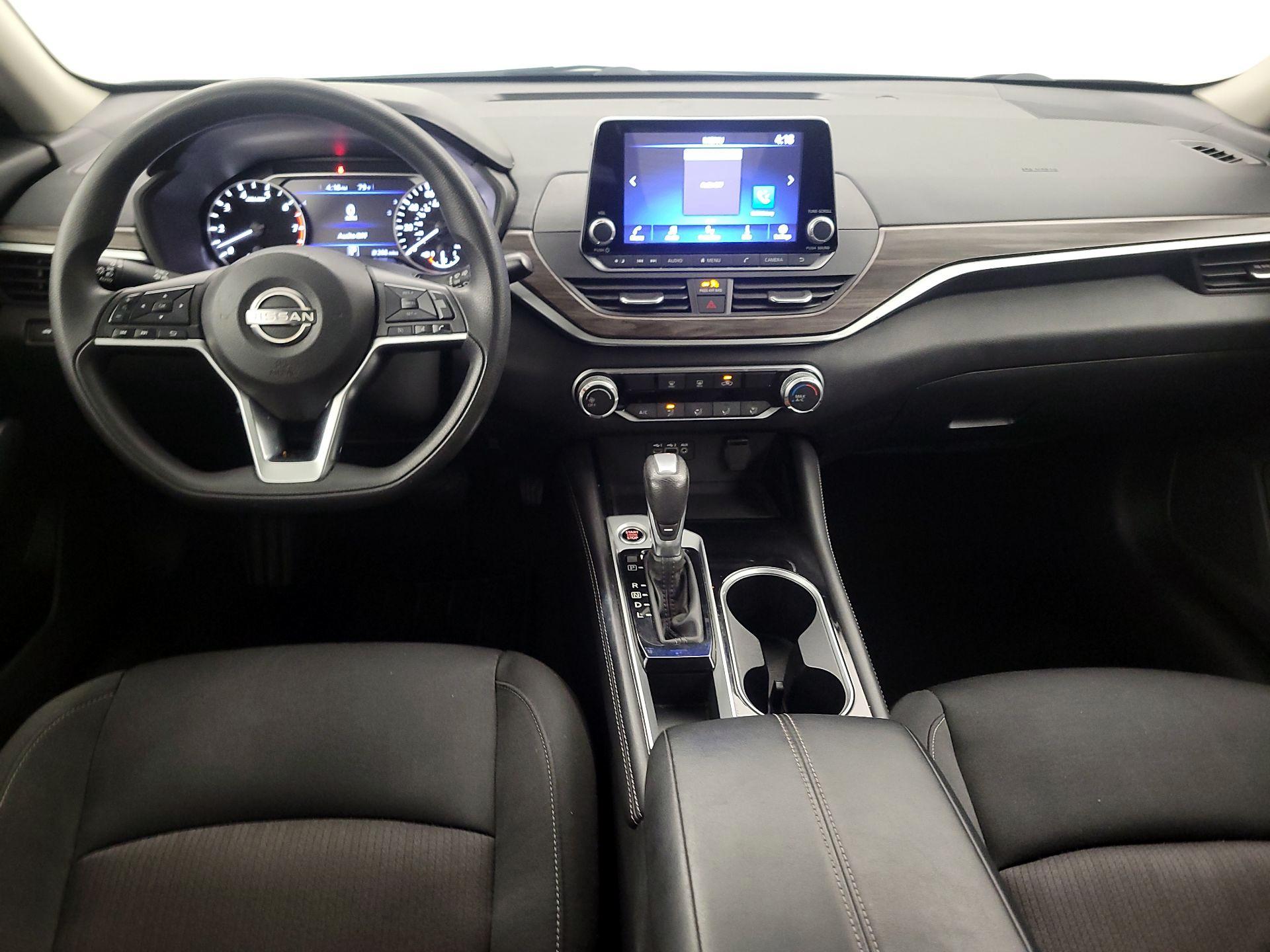 Thumbnail: 2023 Nissan Altima - 9