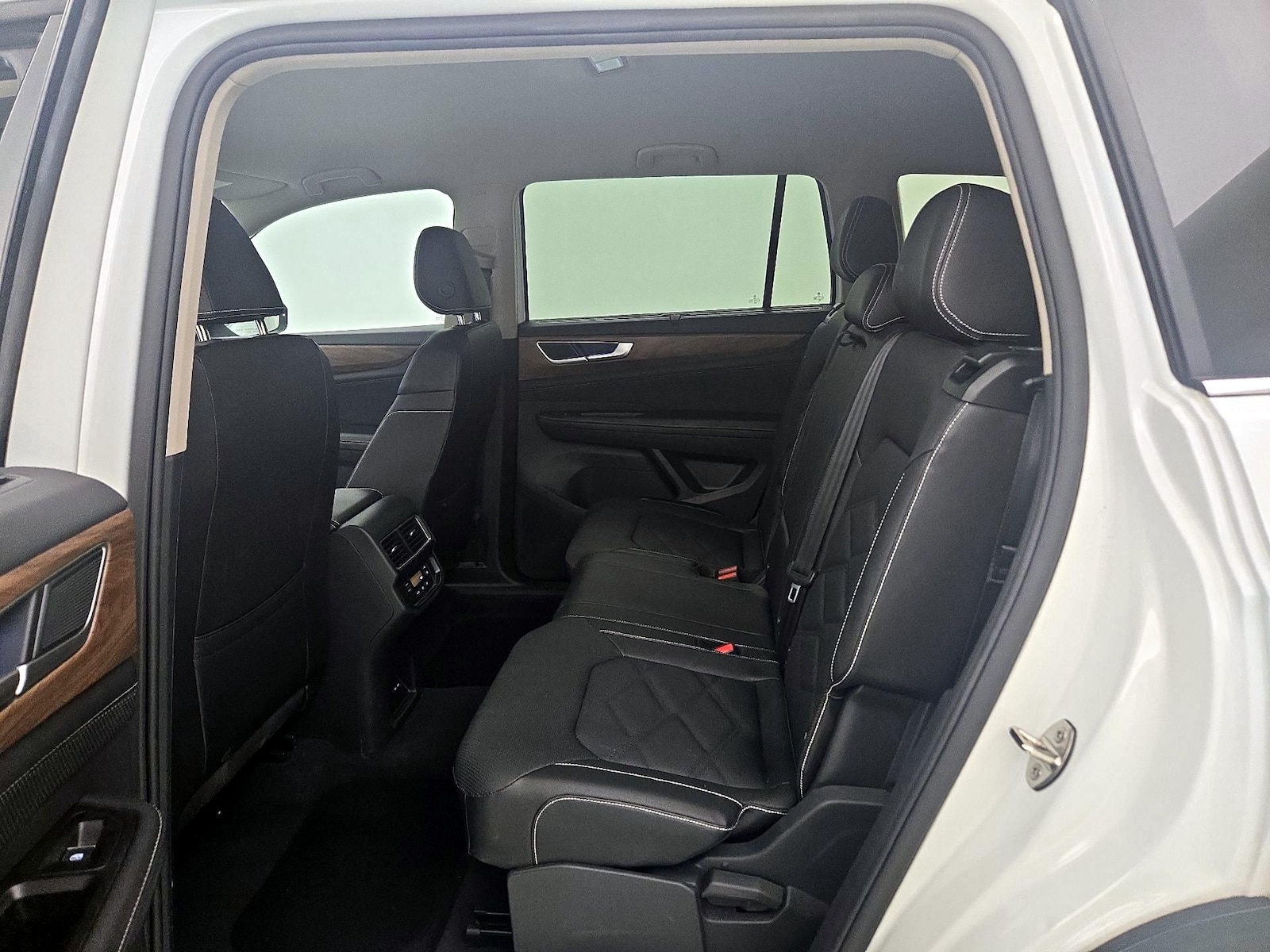 Rear Air Conditioning