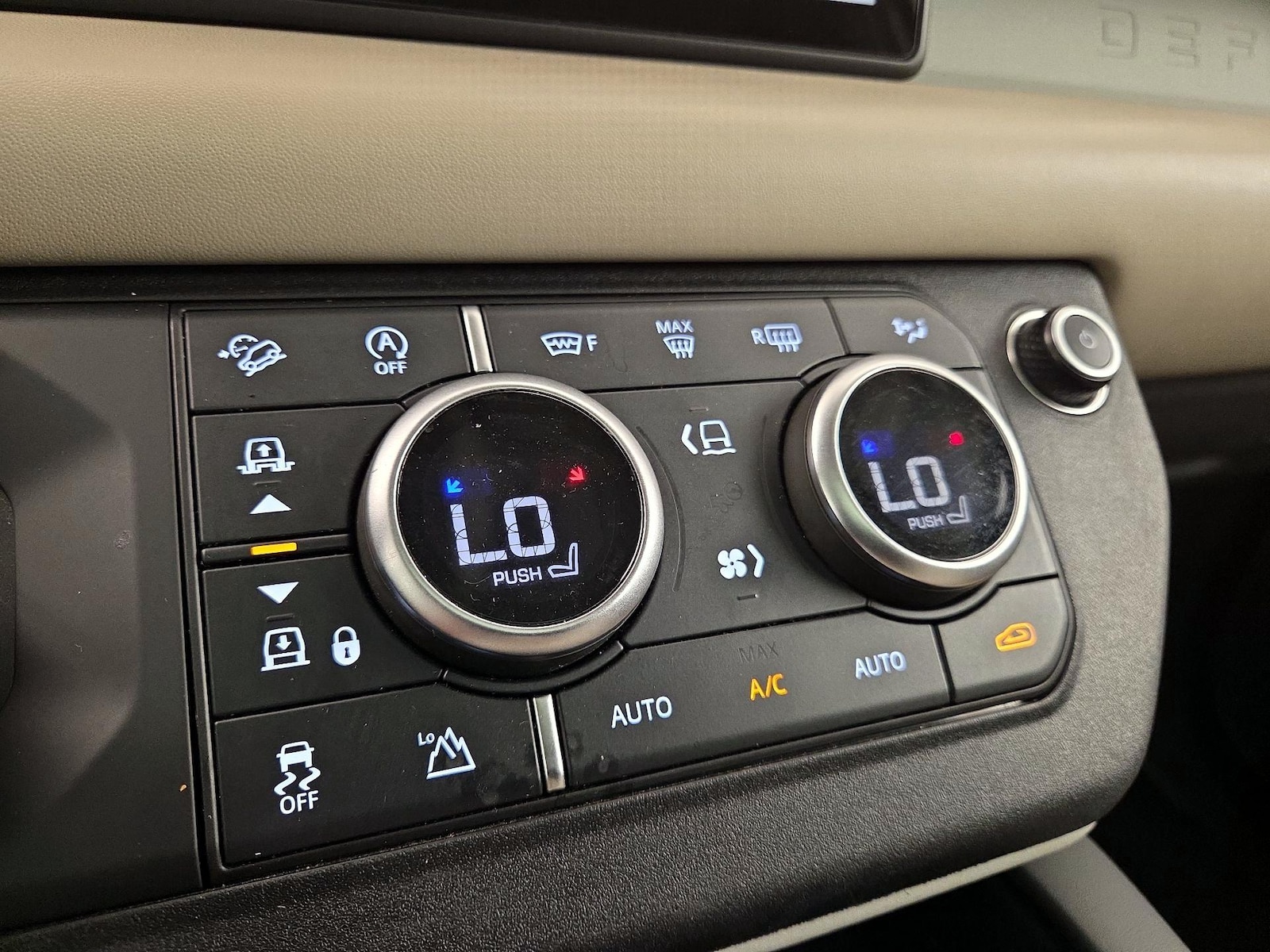 2020 Land Rover Defender HSE - Photo 17