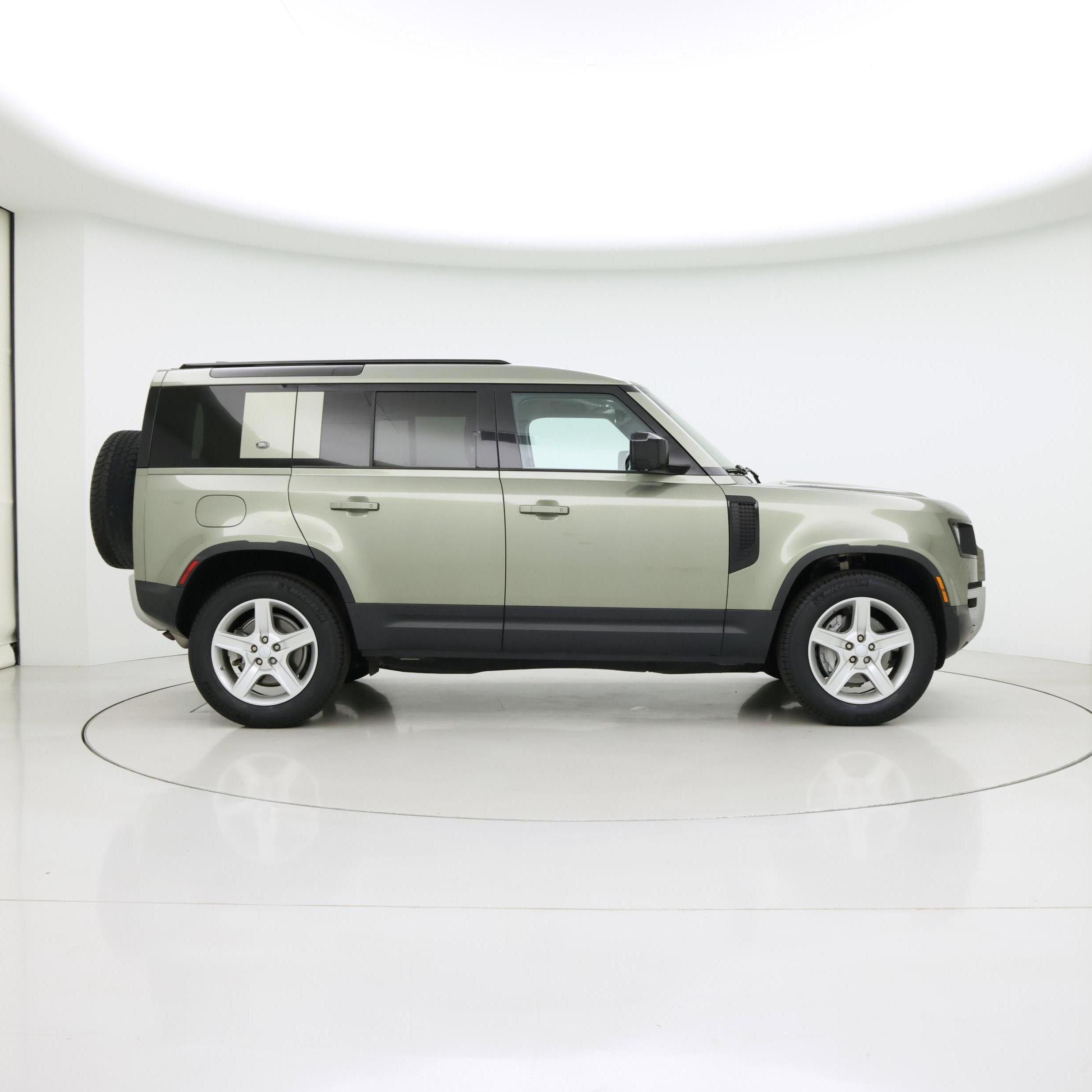Thumbnail: 2020 Land Rover Defender - 7