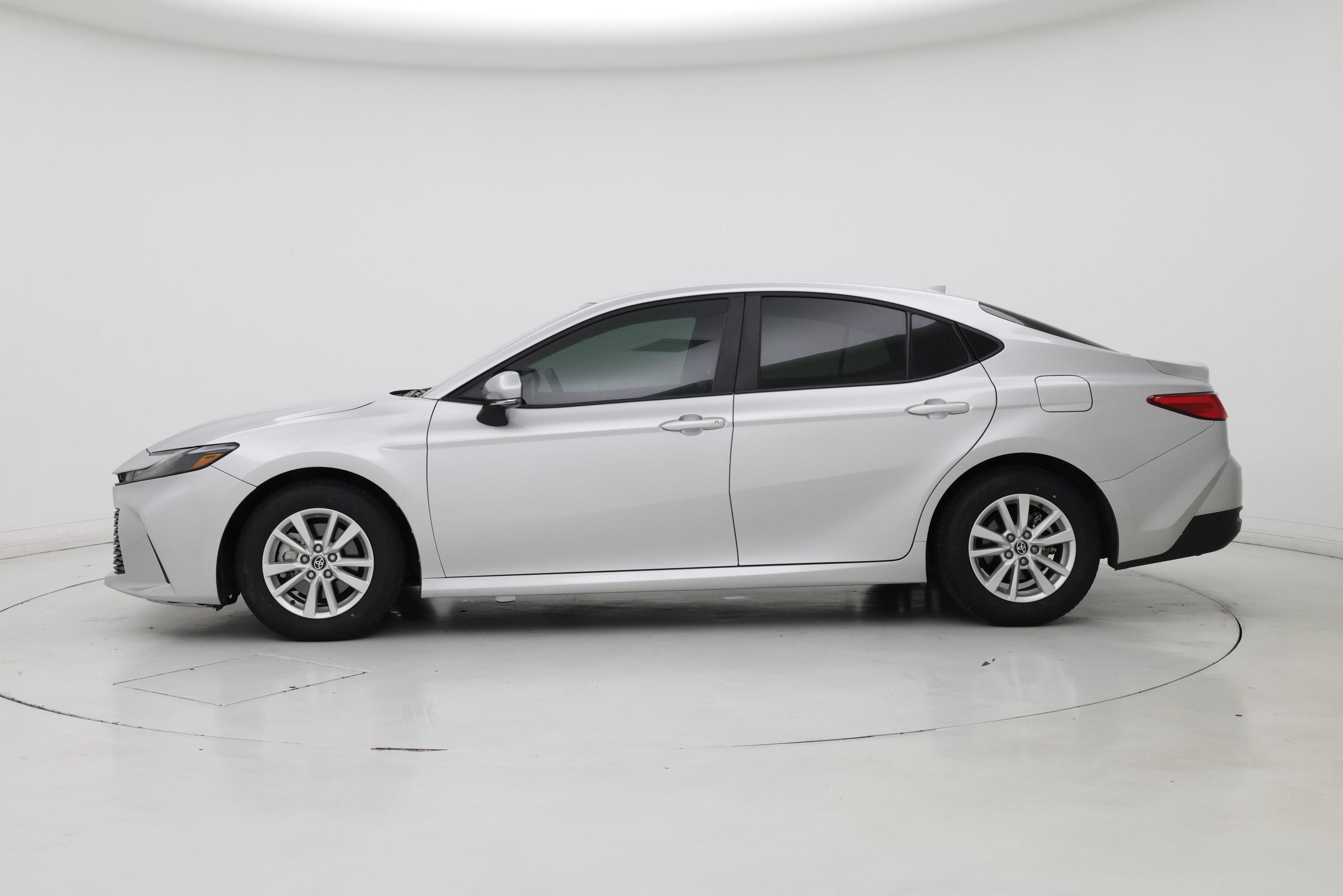 Thumbnail: 2025 Toyota Camry - 3