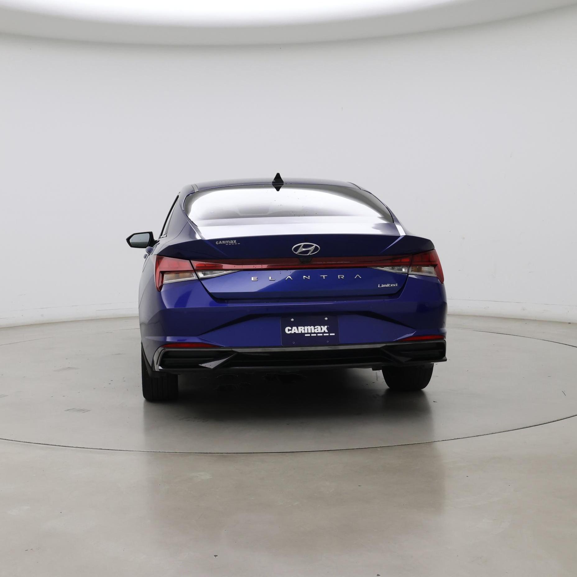 Thumbnail: 2023 Hyundai Elantra - 6