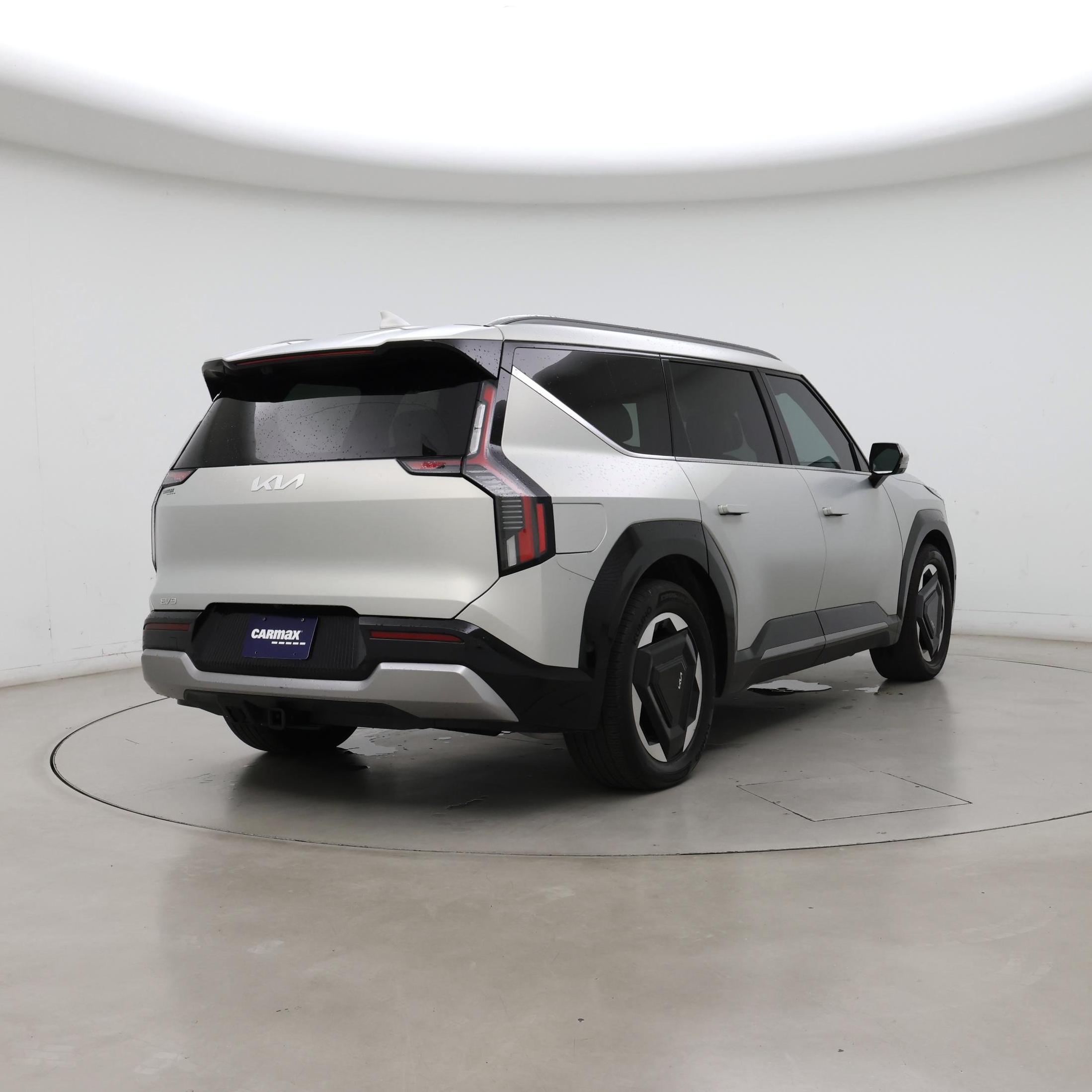 Thumbnail: 2024 Kia EV9 - 8
