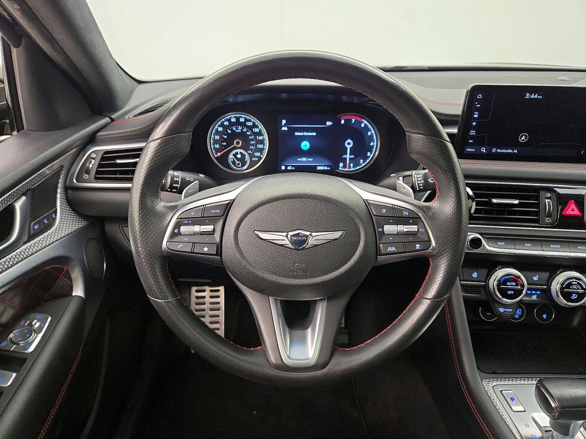Thumbnail: 2023 Genesis G70 - 10