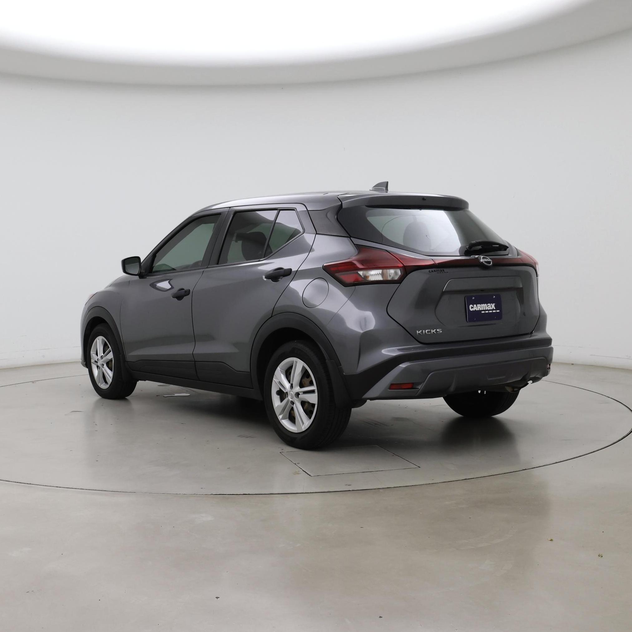 Thumbnail: 2023 Nissan Kicks - 2