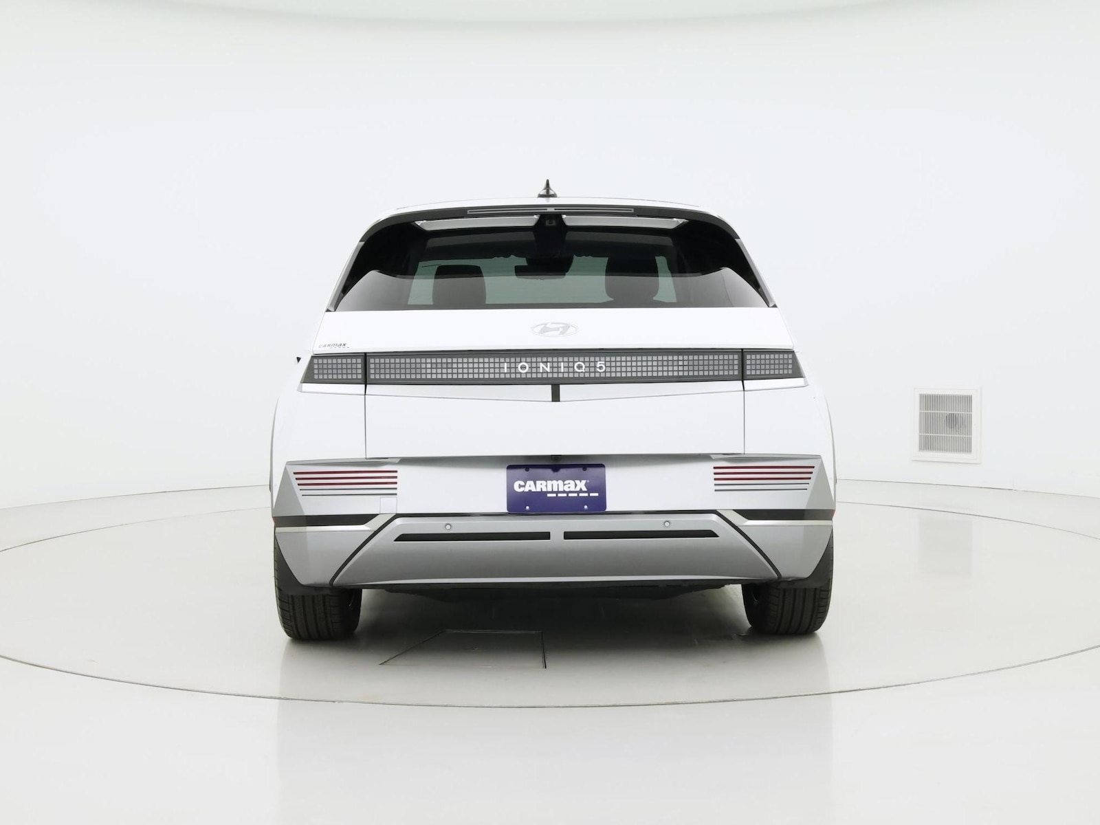 2024 Hyundai IONIQ 5 Limited - Photo 7