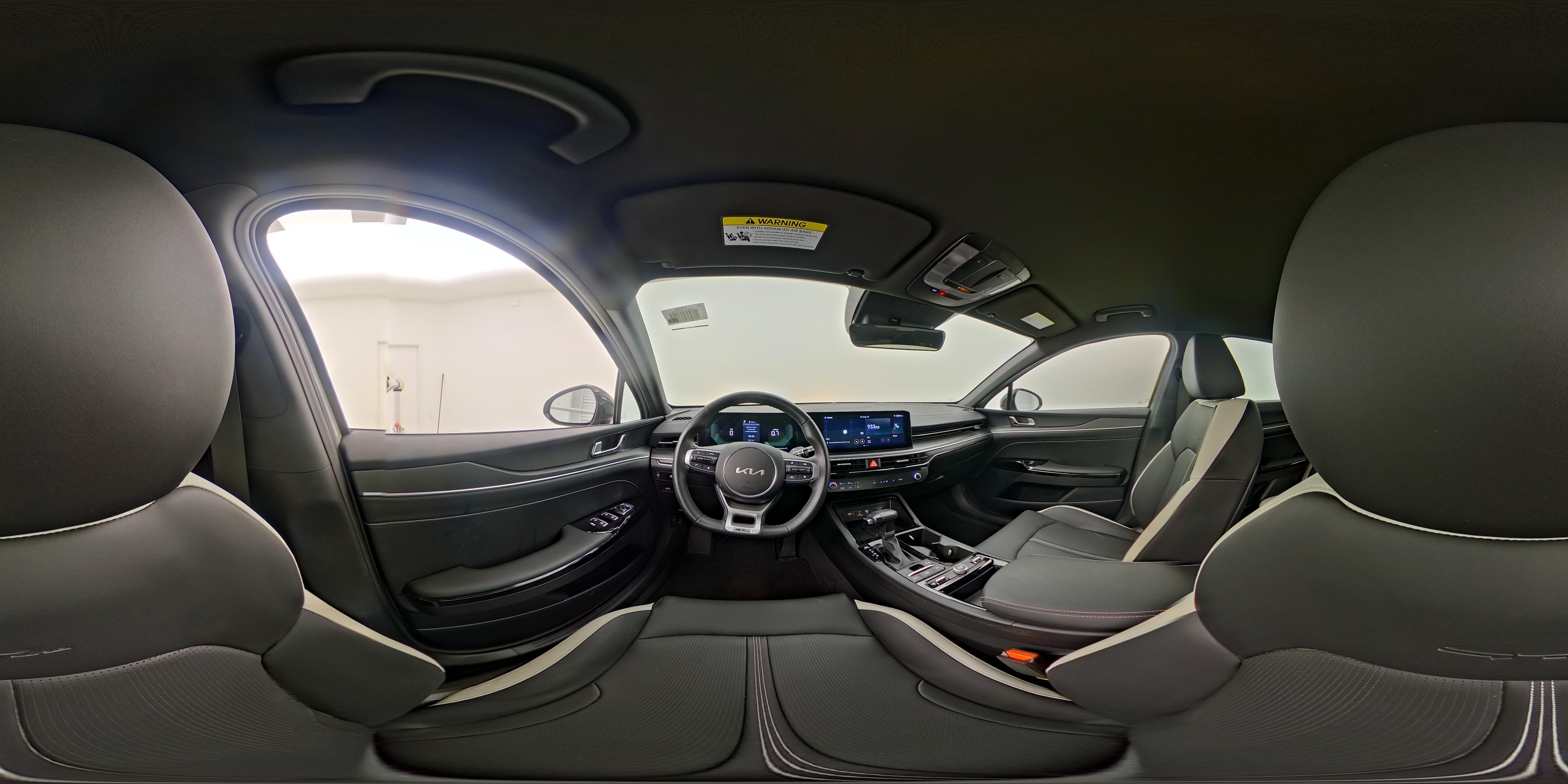 2025 Kia K5 GT-Line - Photo 27