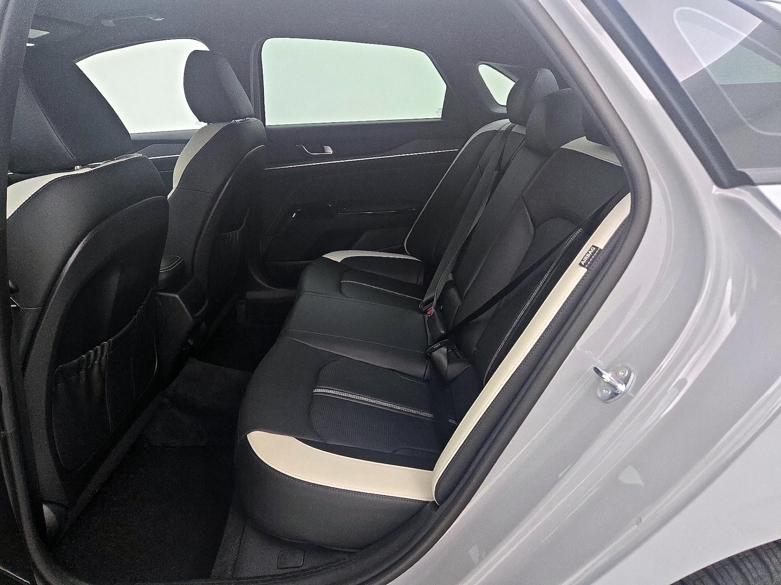 2025 Kia K5 GT-Line - Photo 21