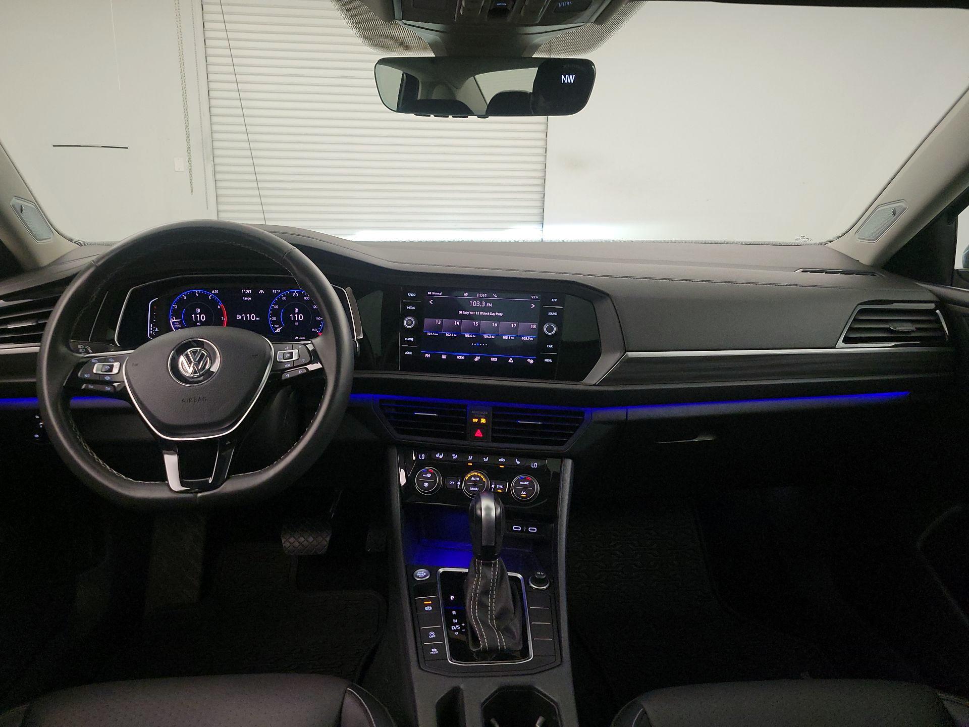 Thumbnail: 2021 Volkswagen Jetta - 9