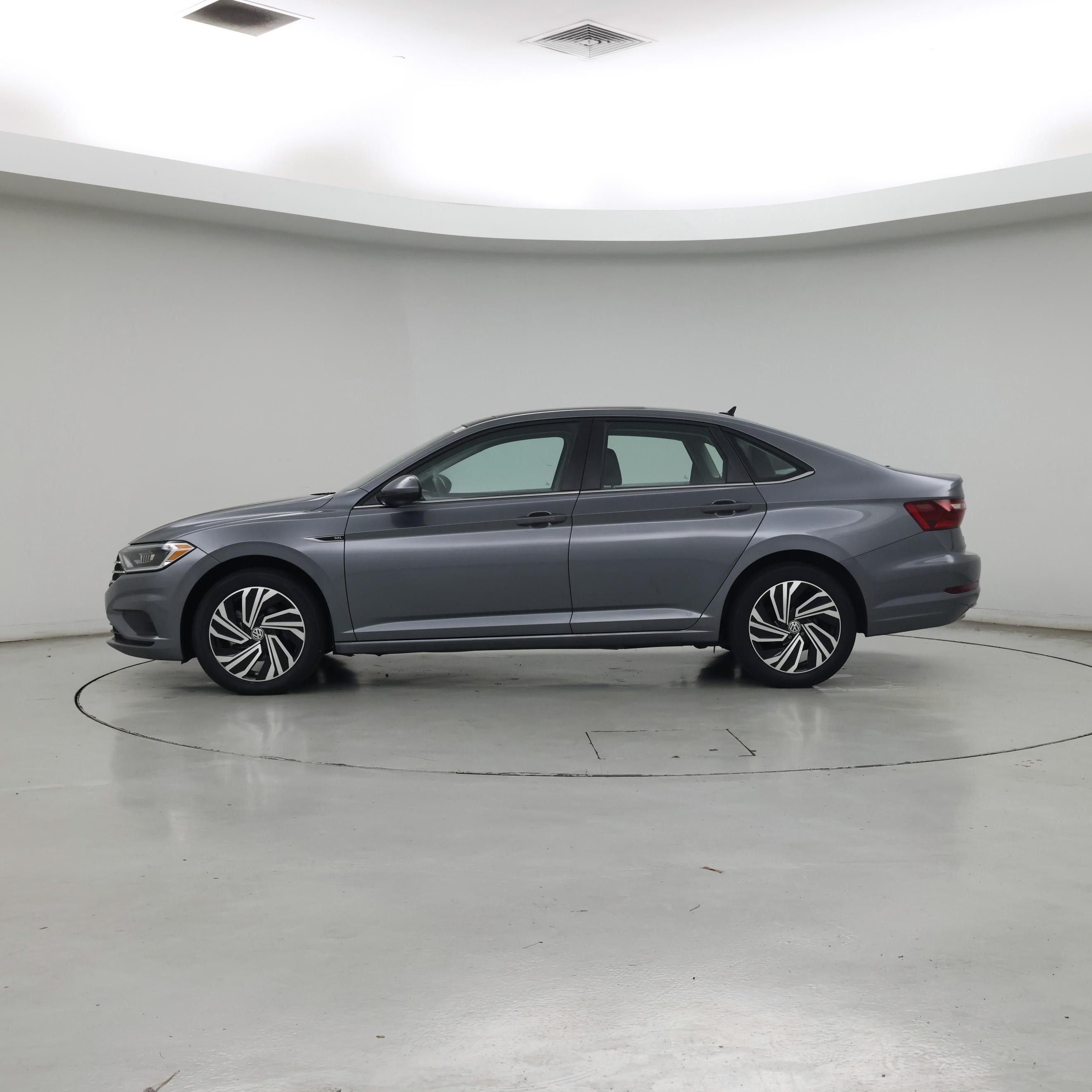 Thumbnail: 2021 Volkswagen Jetta - 3