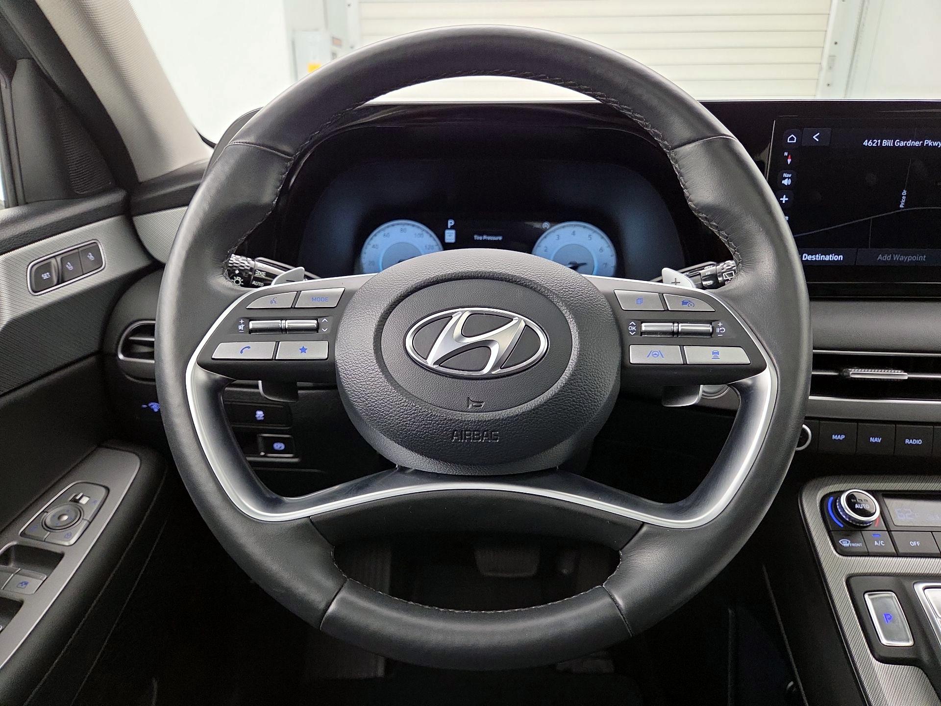 Thumbnail: 2023 Hyundai Palisade - 10