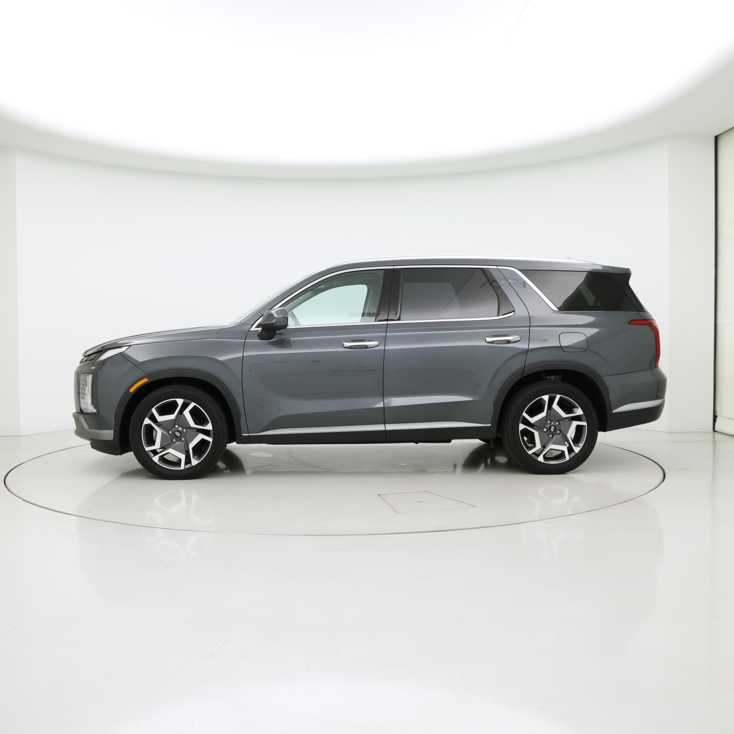 Thumbnail: 2023 Hyundai Palisade - 3