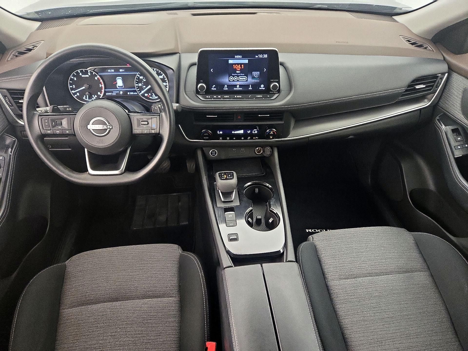 Thumbnail: 2023 Nissan Rogue - 9