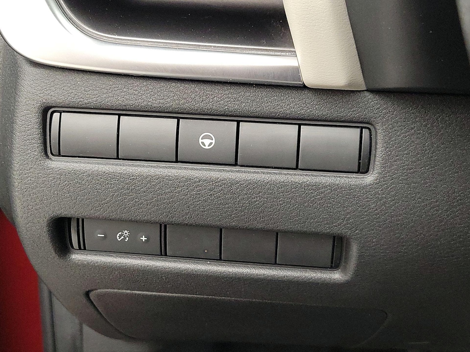 2021 Nissan Rogue SV - Photo 14