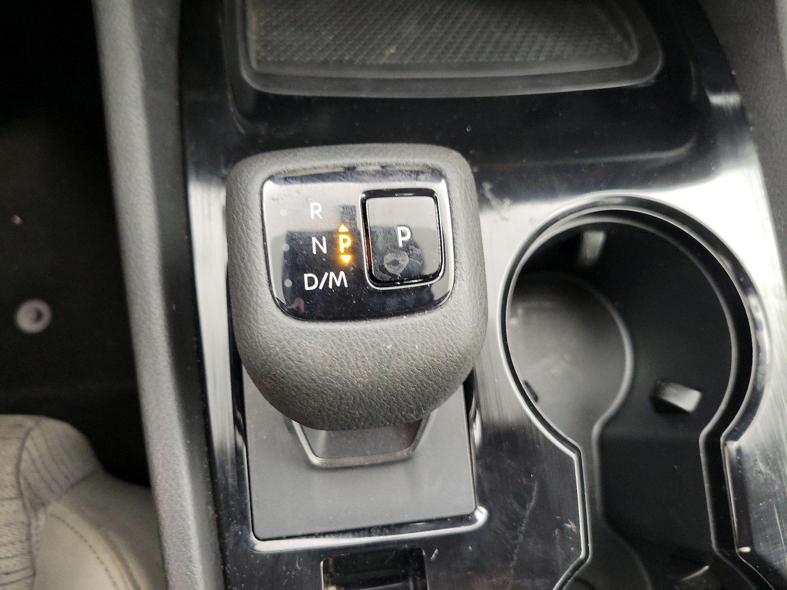 2021 Nissan Rogue SV - Photo 18