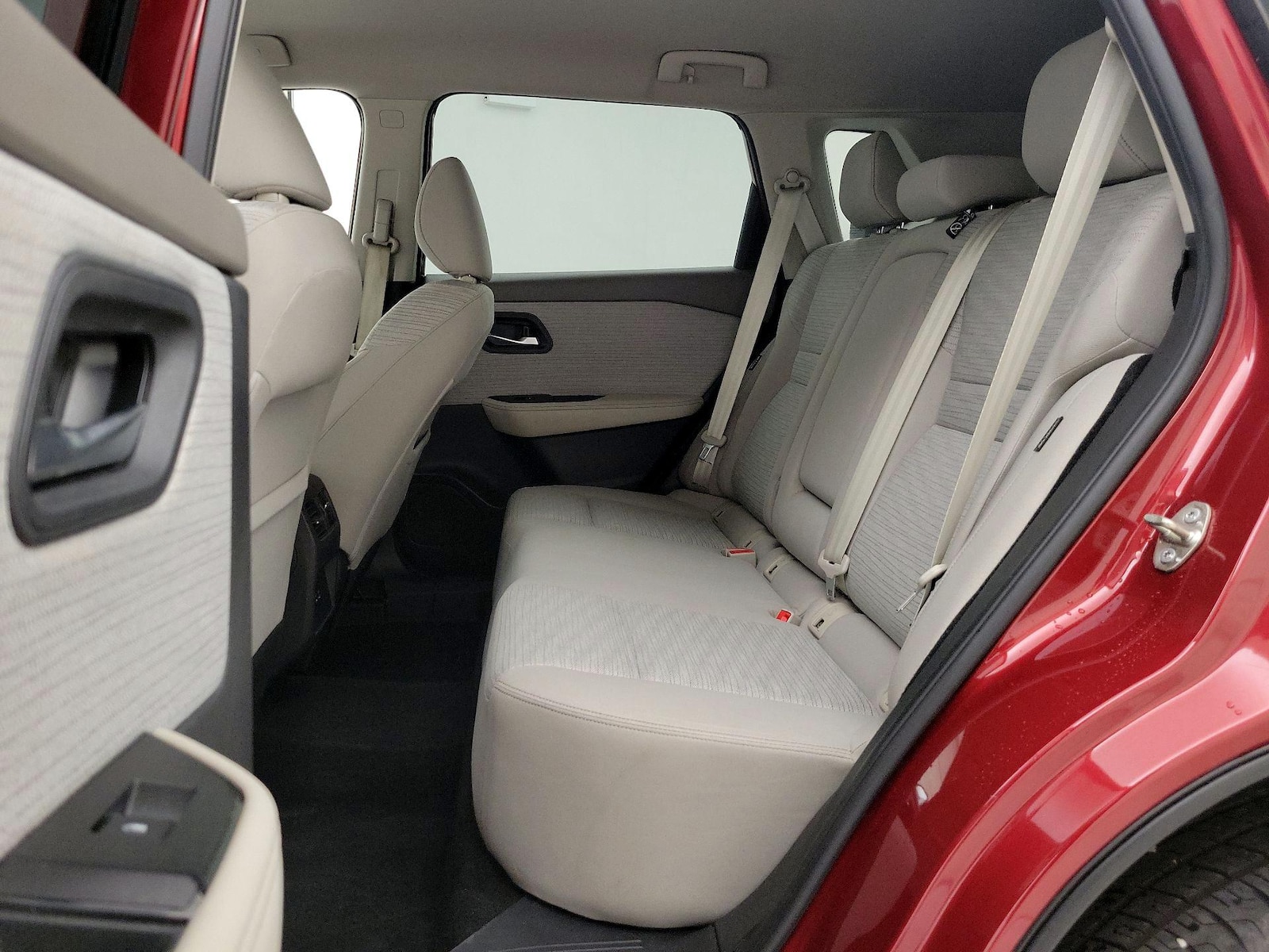 2021 Nissan Rogue SV - Photo 20