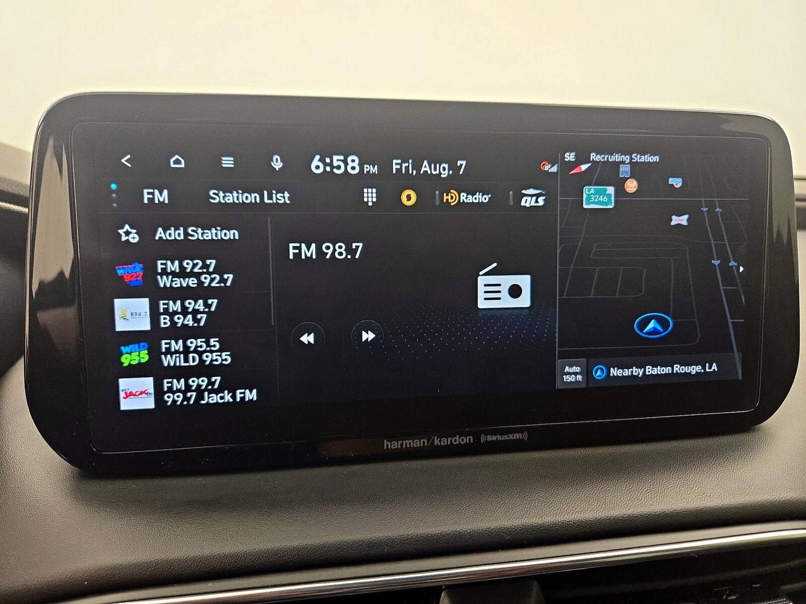 2023 Hyundai Santa Fe SEL - Photo 17