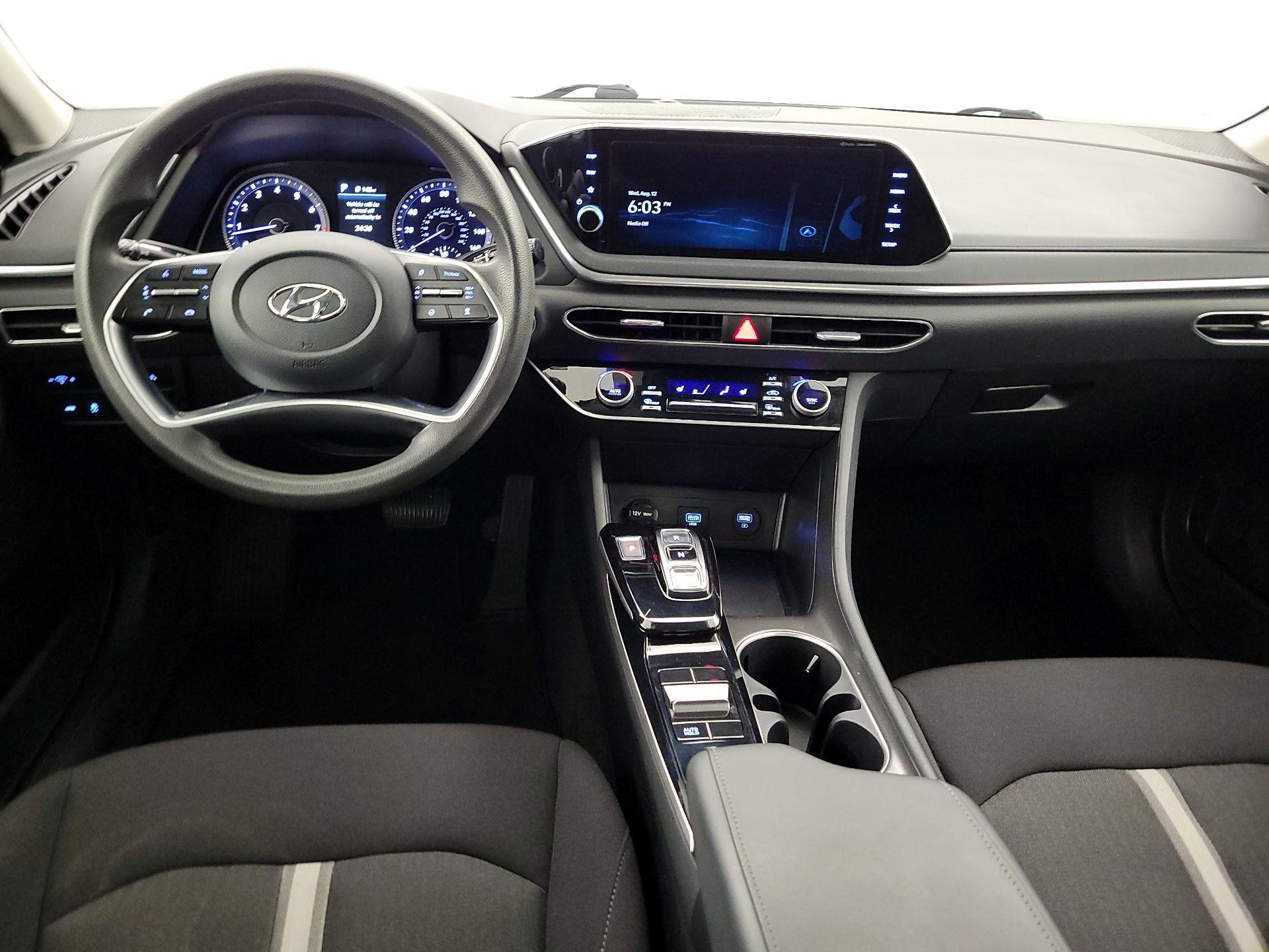 Thumbnail: 2023 Hyundai Sonata - 9