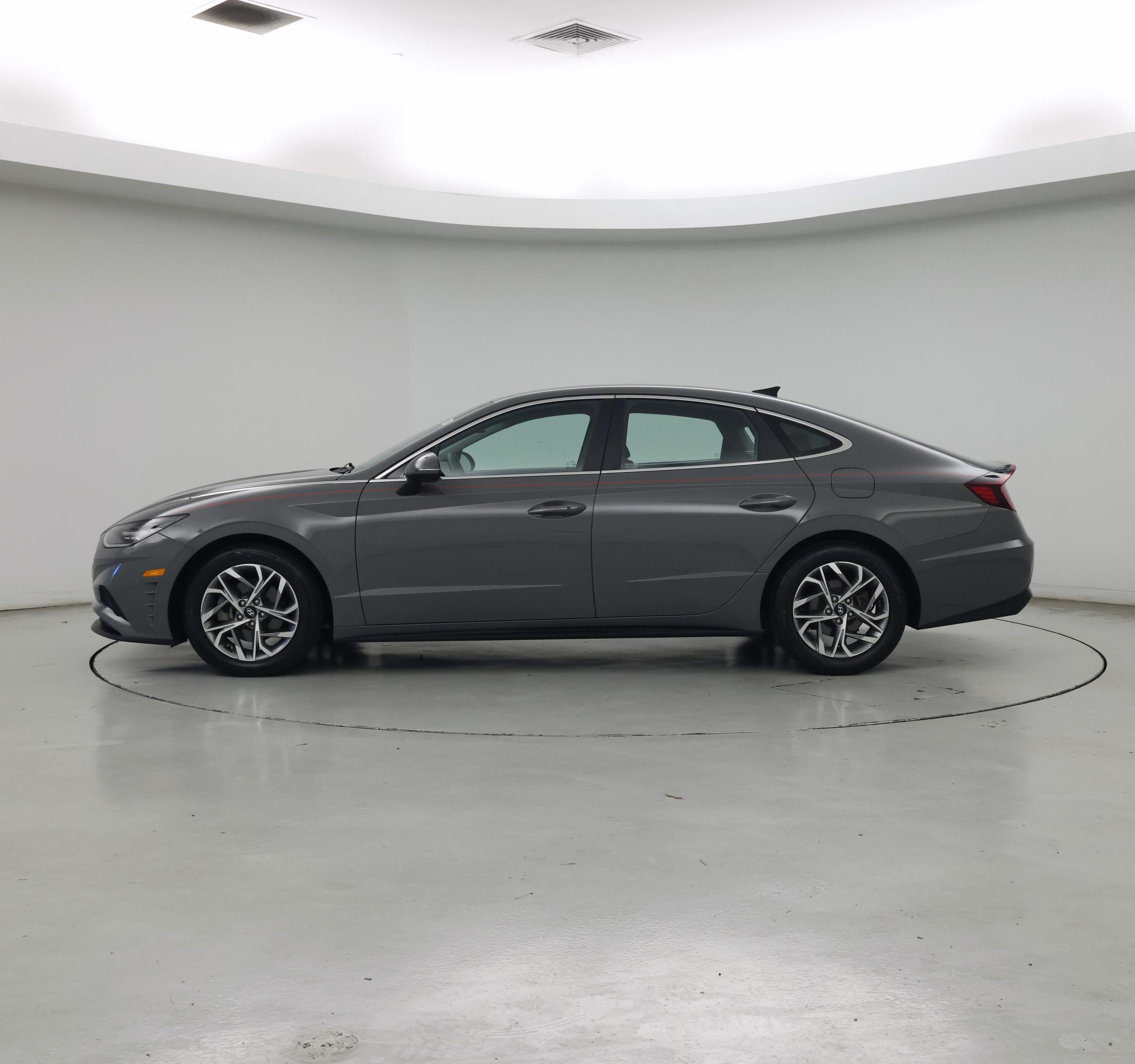 Thumbnail: 2023 Hyundai Sonata - 3
