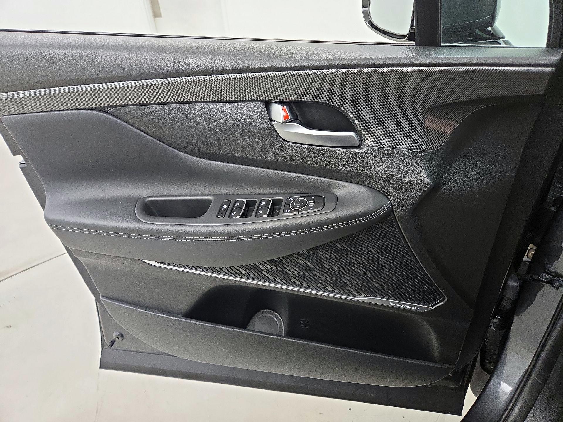 Thumbnail: 2023 Hyundai Santa Fe - 12