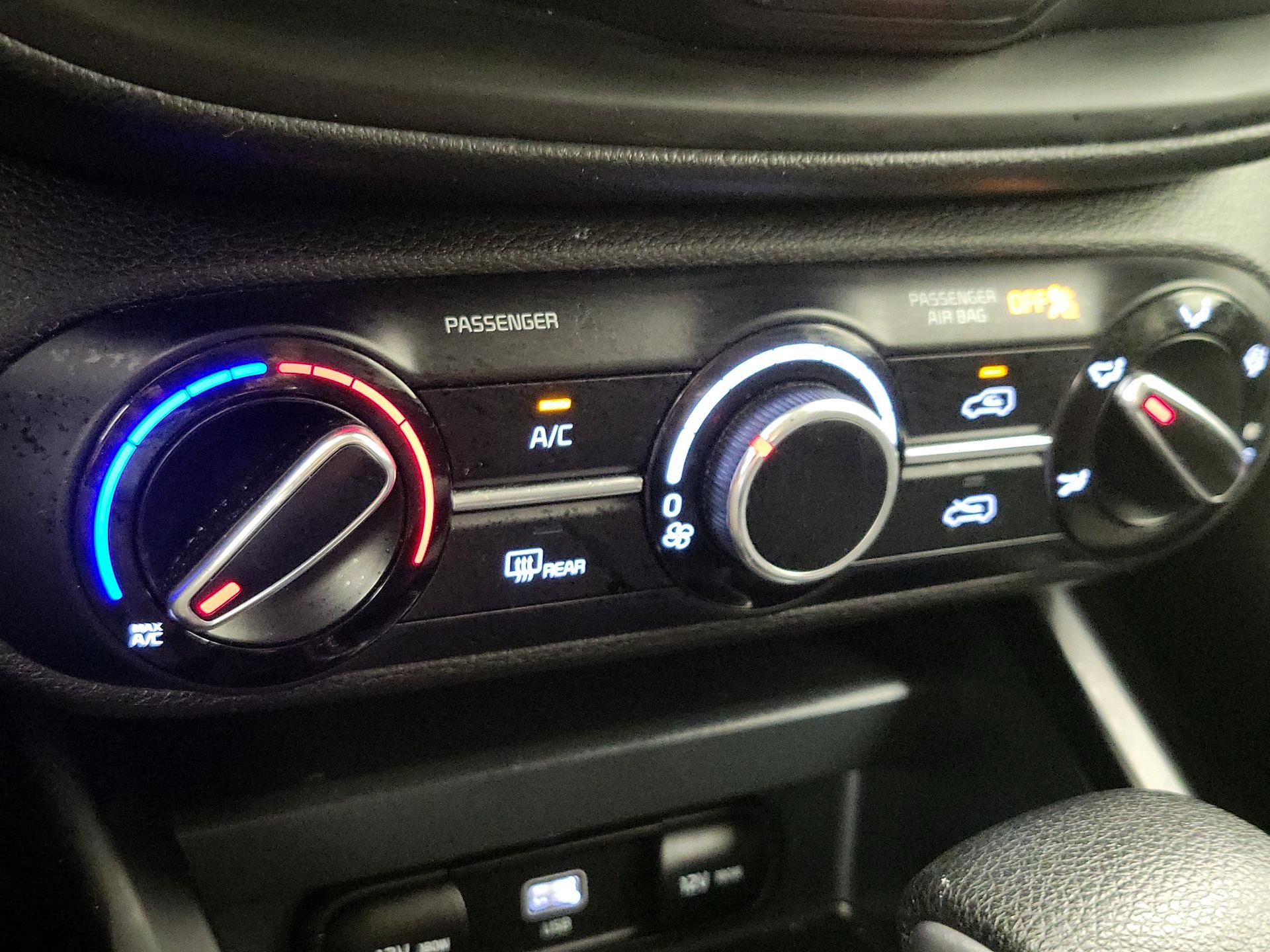 Thumbnail: 2024 Kia Soul - 16