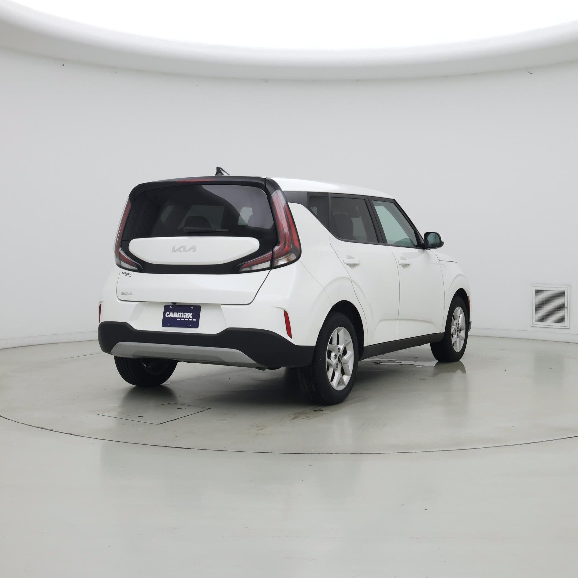 Thumbnail: 2024 Kia Soul - 8