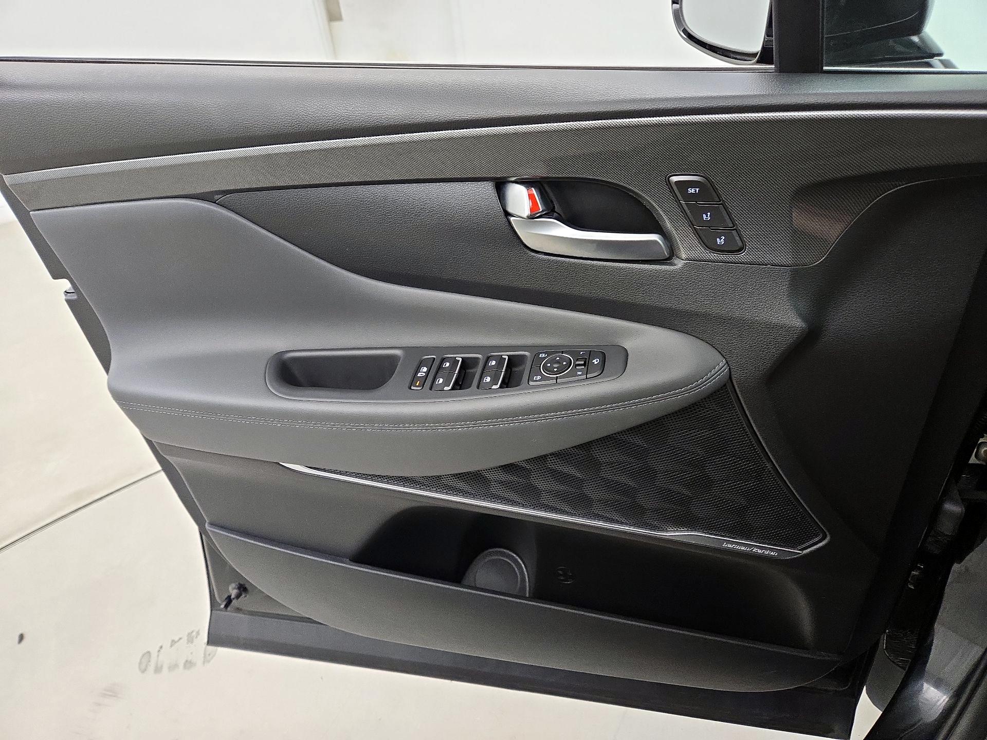 Thumbnail: 2023 Hyundai Santa Fe - 12