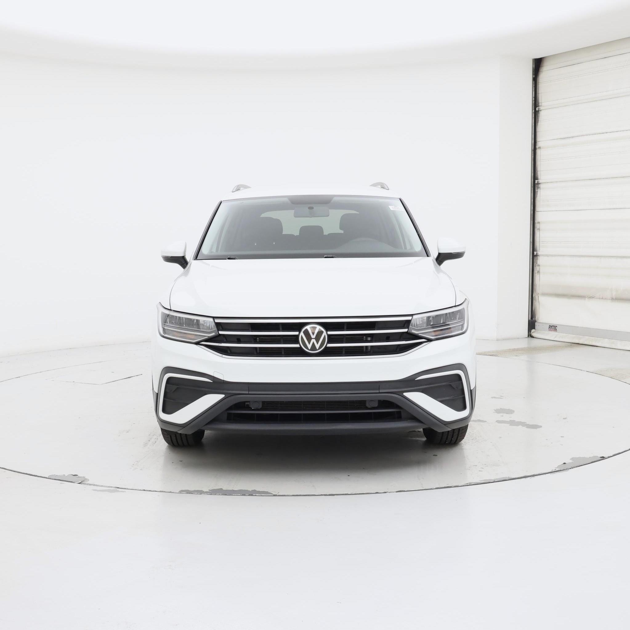 Thumbnail: 2022 Volkswagen Tiguan - 5