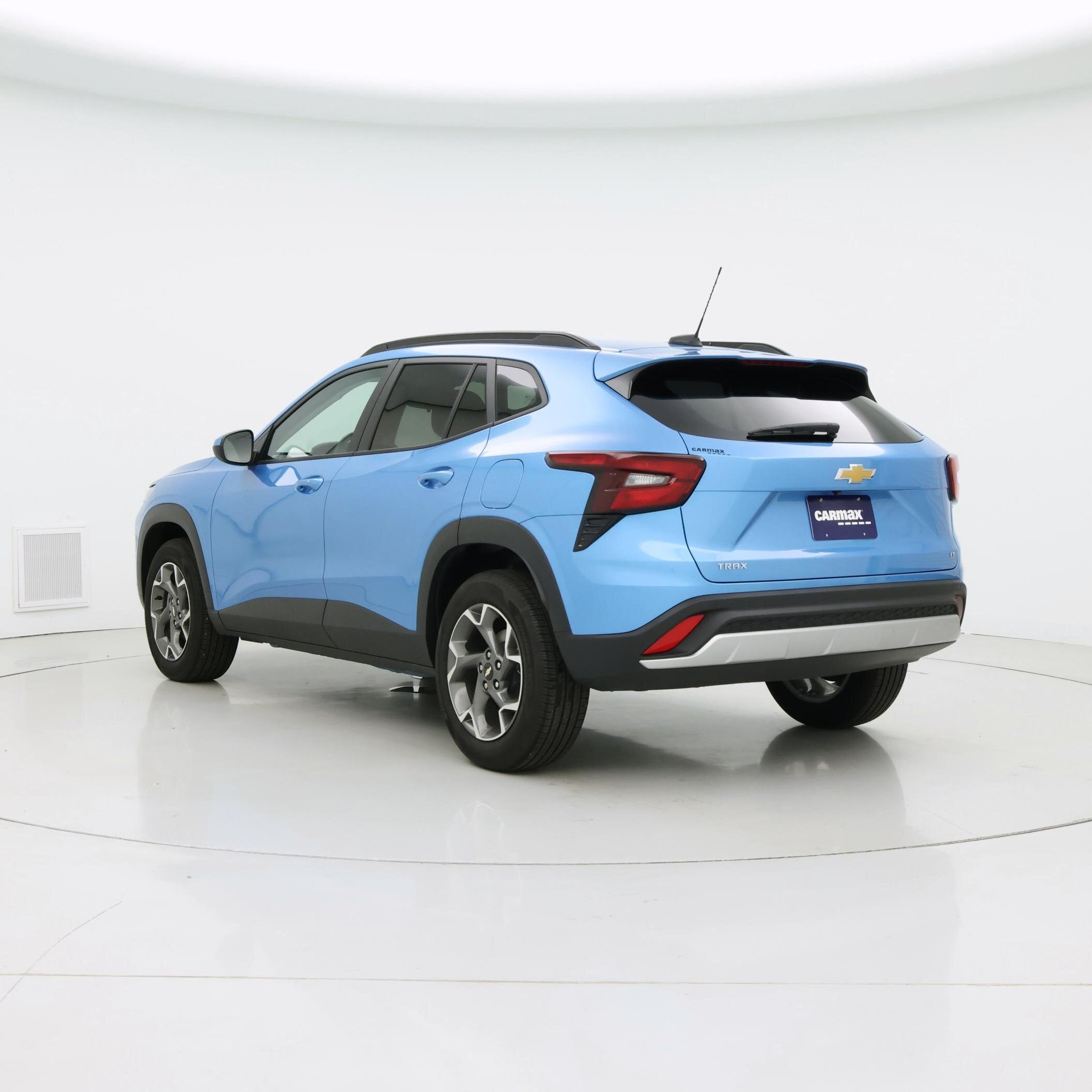 Thumbnail: 2025 Chevrolet Trax - 2