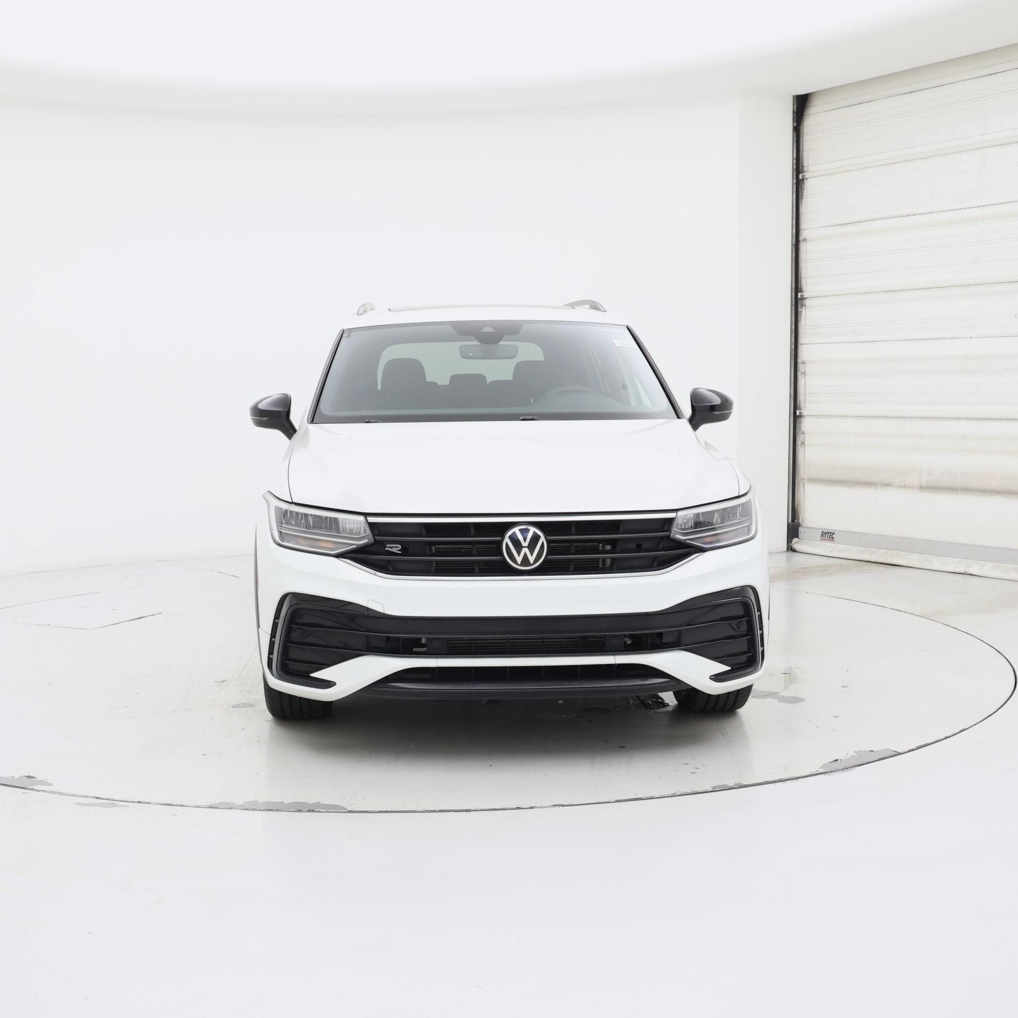 Thumbnail: 2022 Volkswagen Tiguan - 5