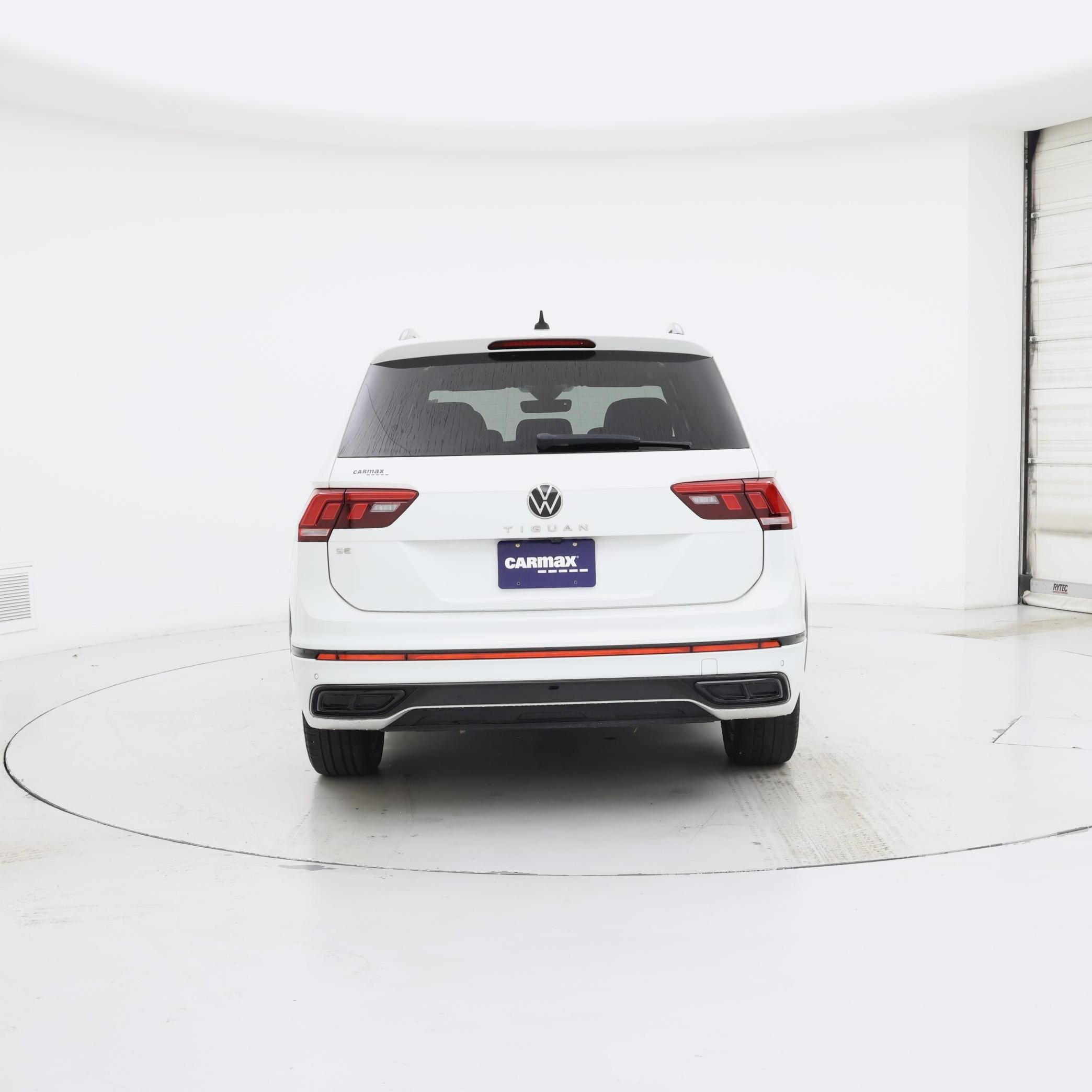 Thumbnail: 2022 Volkswagen Tiguan - 6