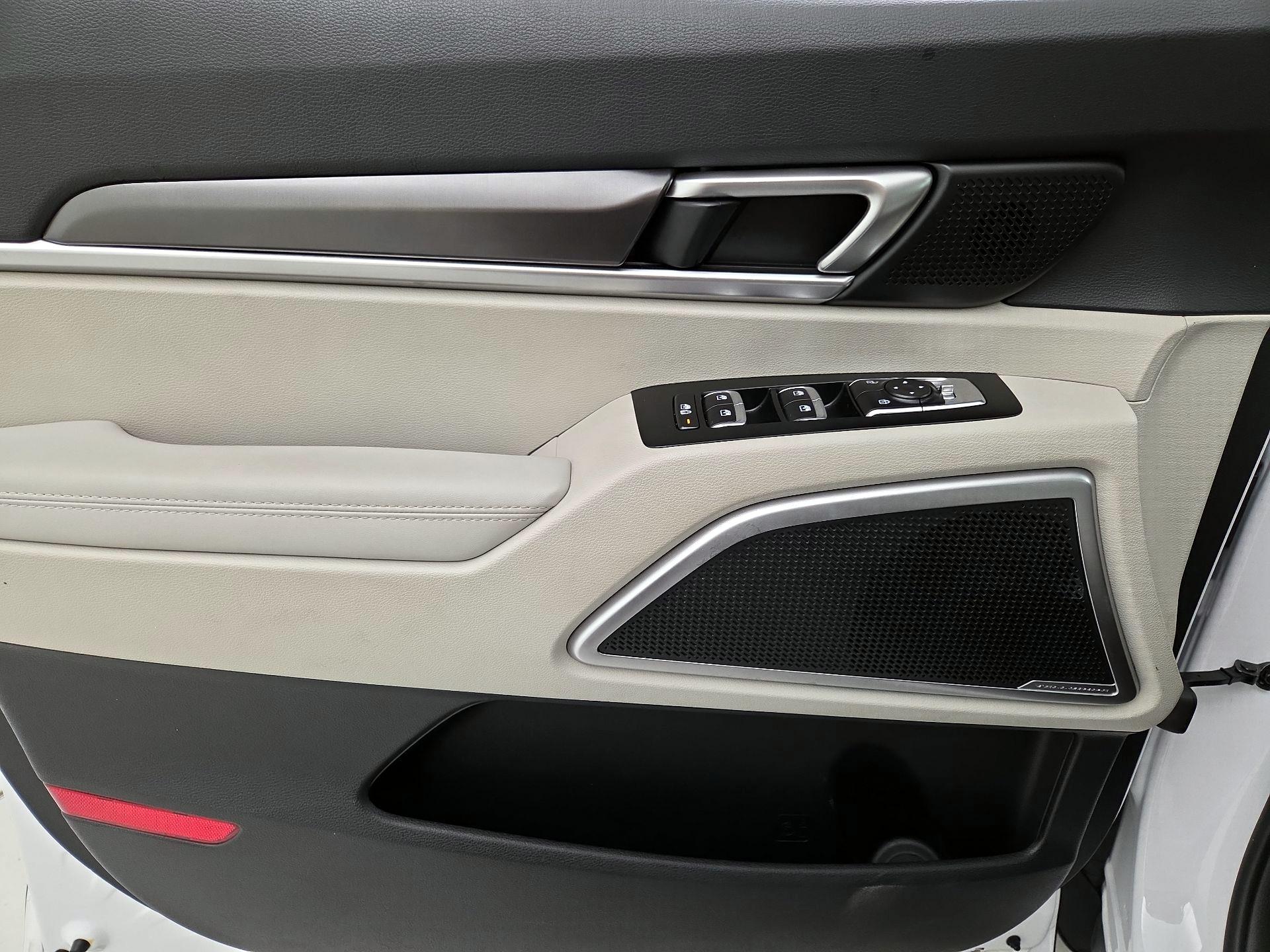 Thumbnail: 2025 Kia Telluride - 12