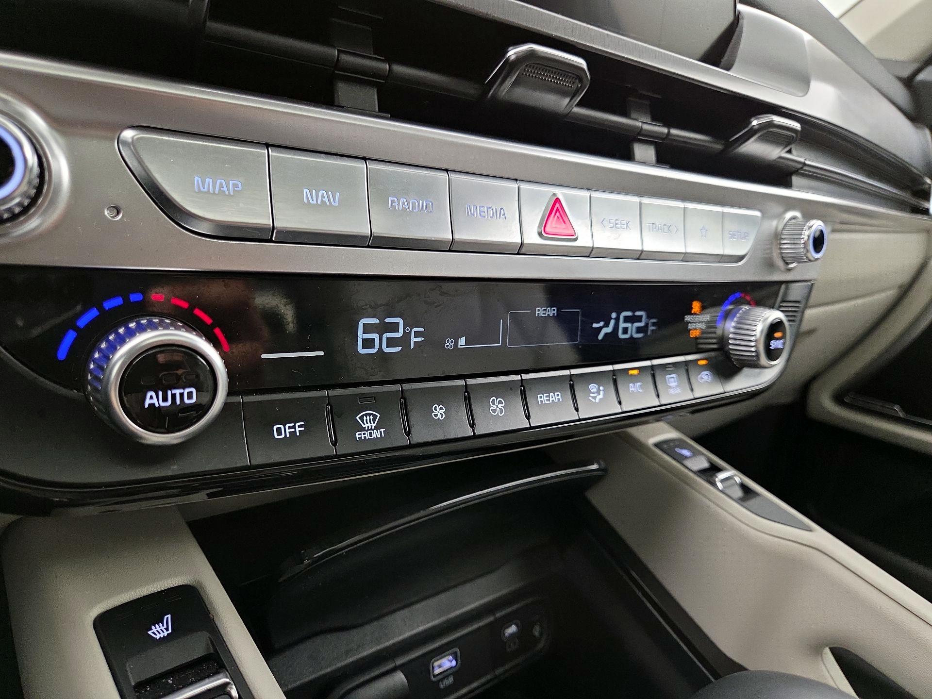 Thumbnail: 2025 Kia Telluride - 17