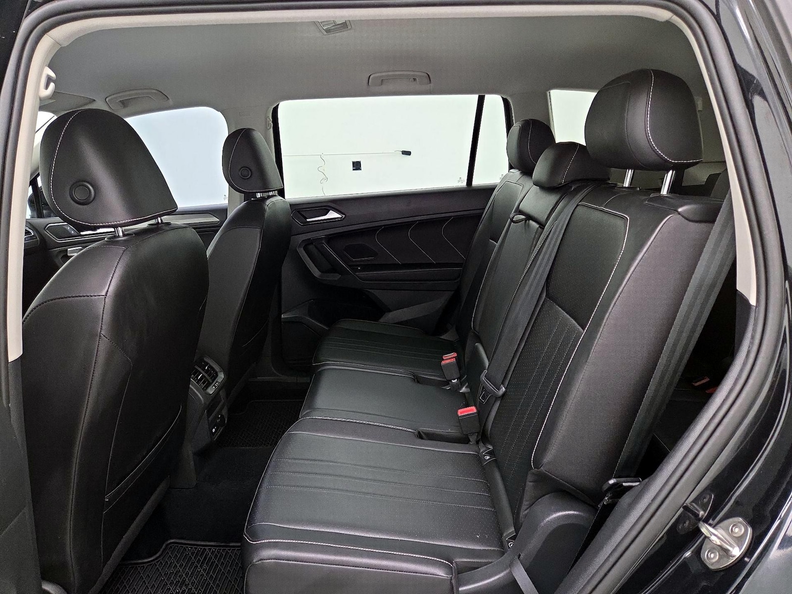2022 Volkswagen Tiguan SE - Photo 20